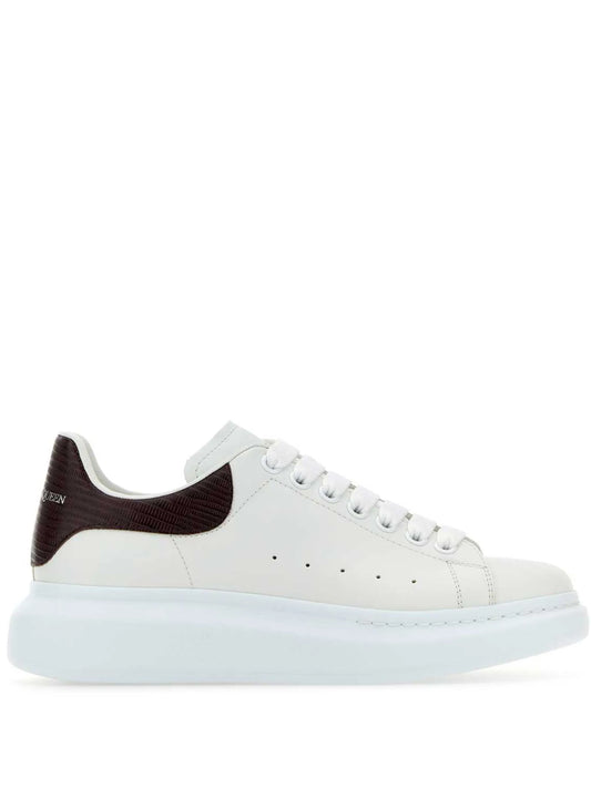 Oversized sneakers