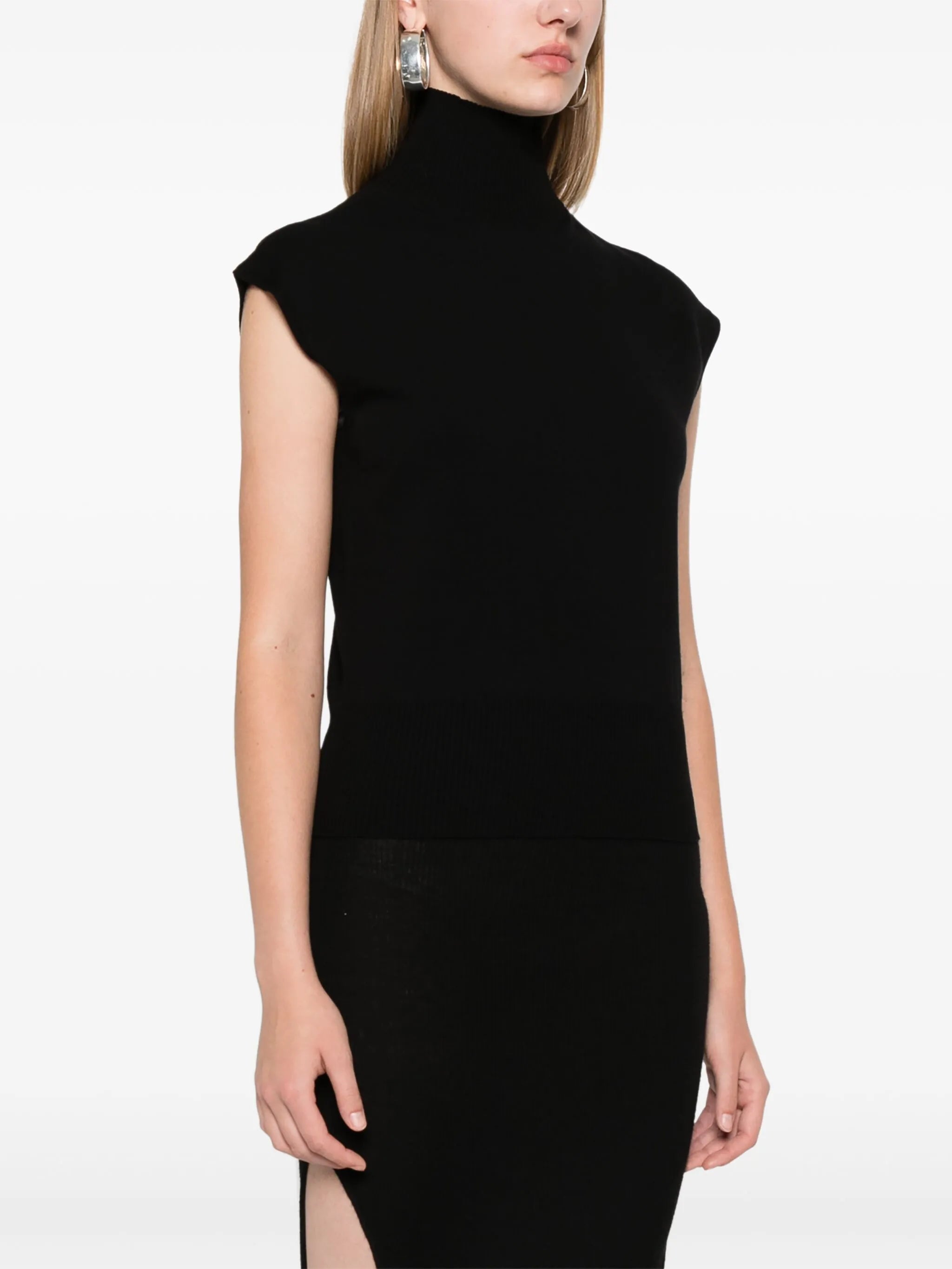 SL Turtle knitted vest