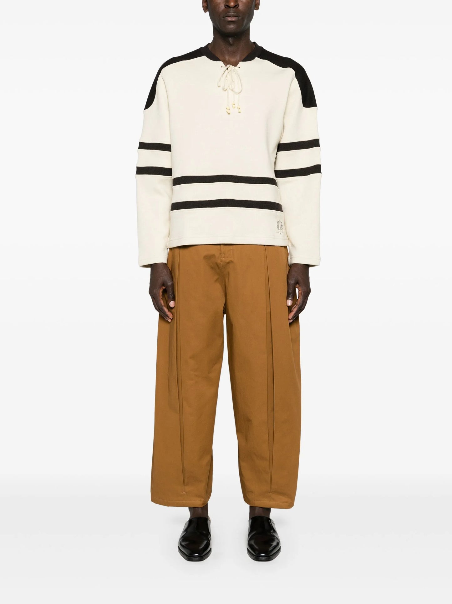 box-pleated twill trousers