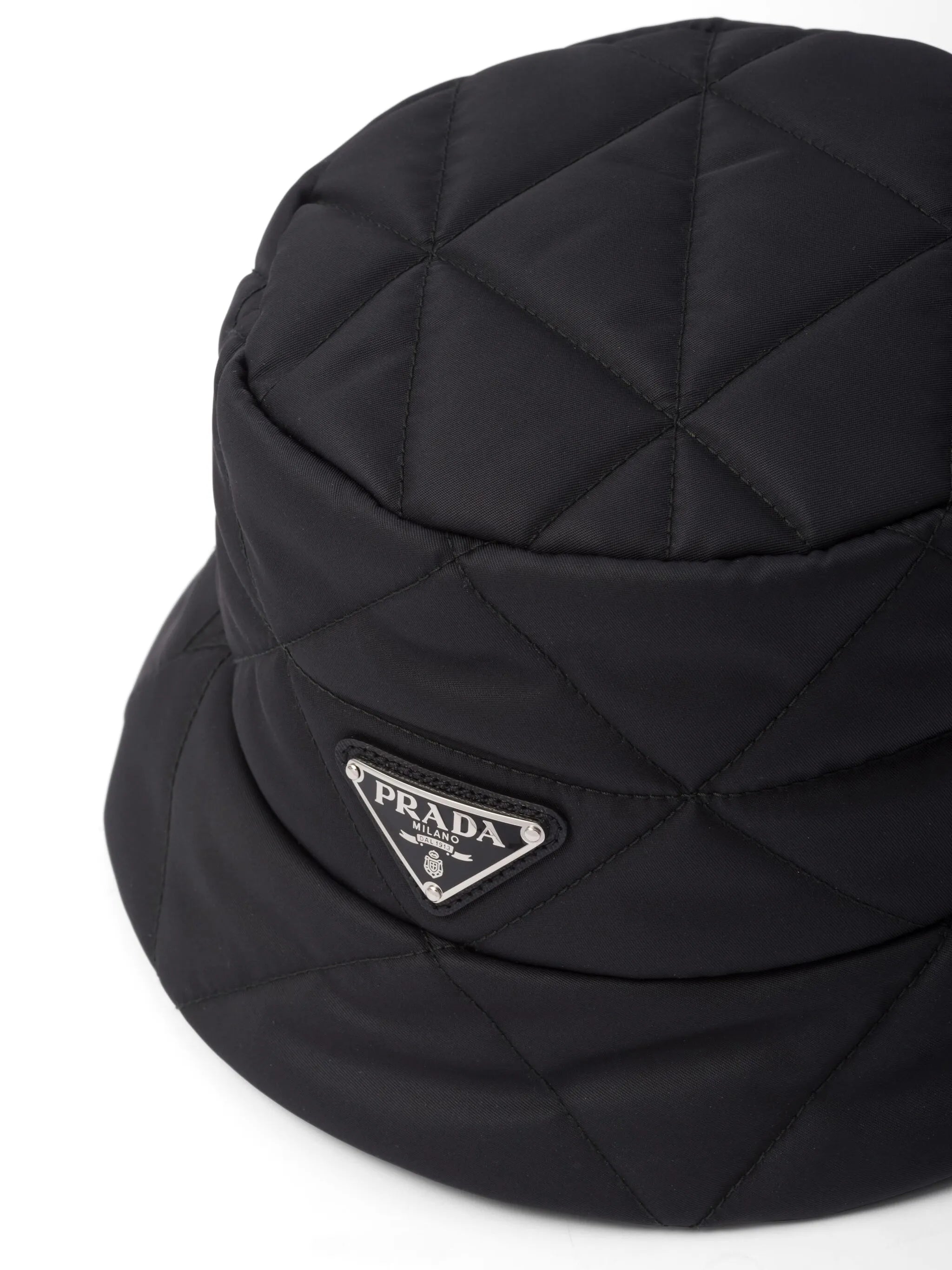 triangle-logo quilted bucket hat
