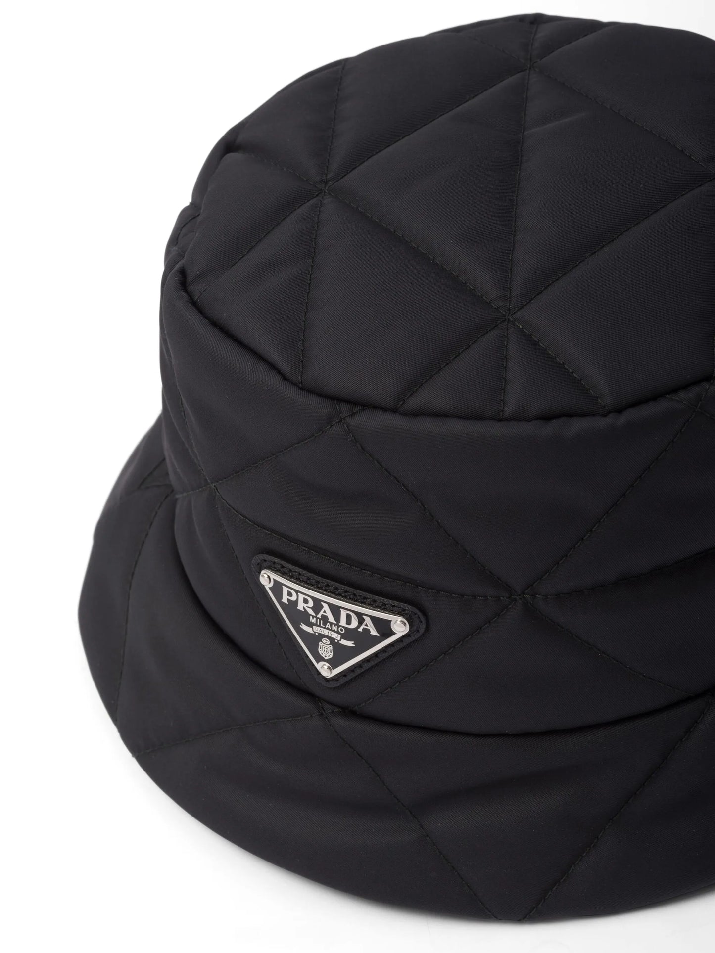 triangle-logo quilted bucket hat