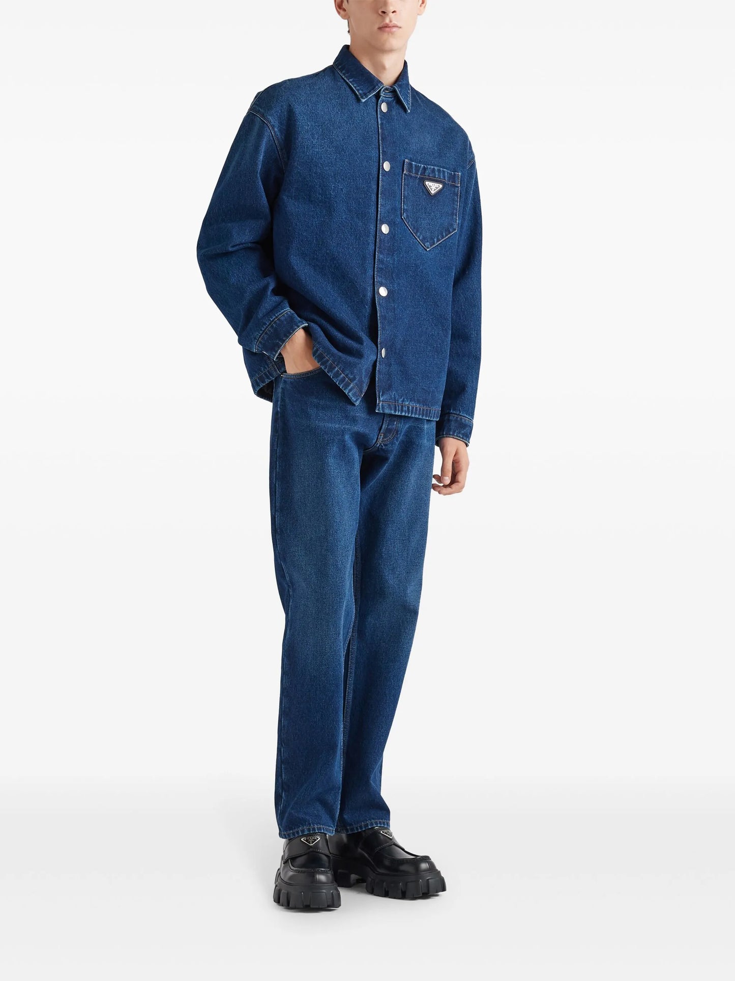 logo-plaque straight-leg jeans