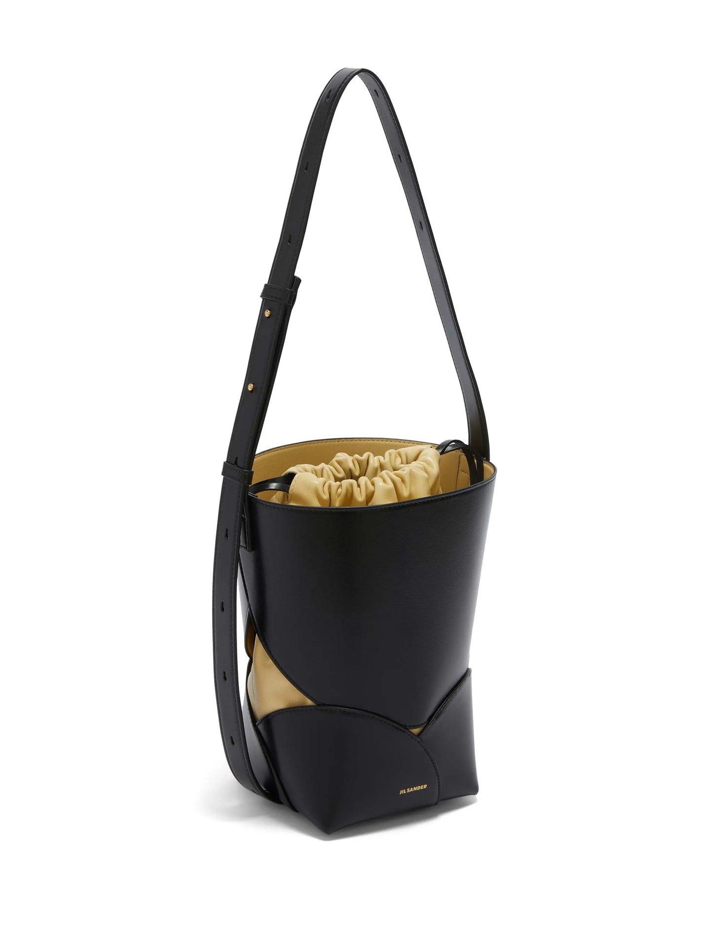 leather bucket bag