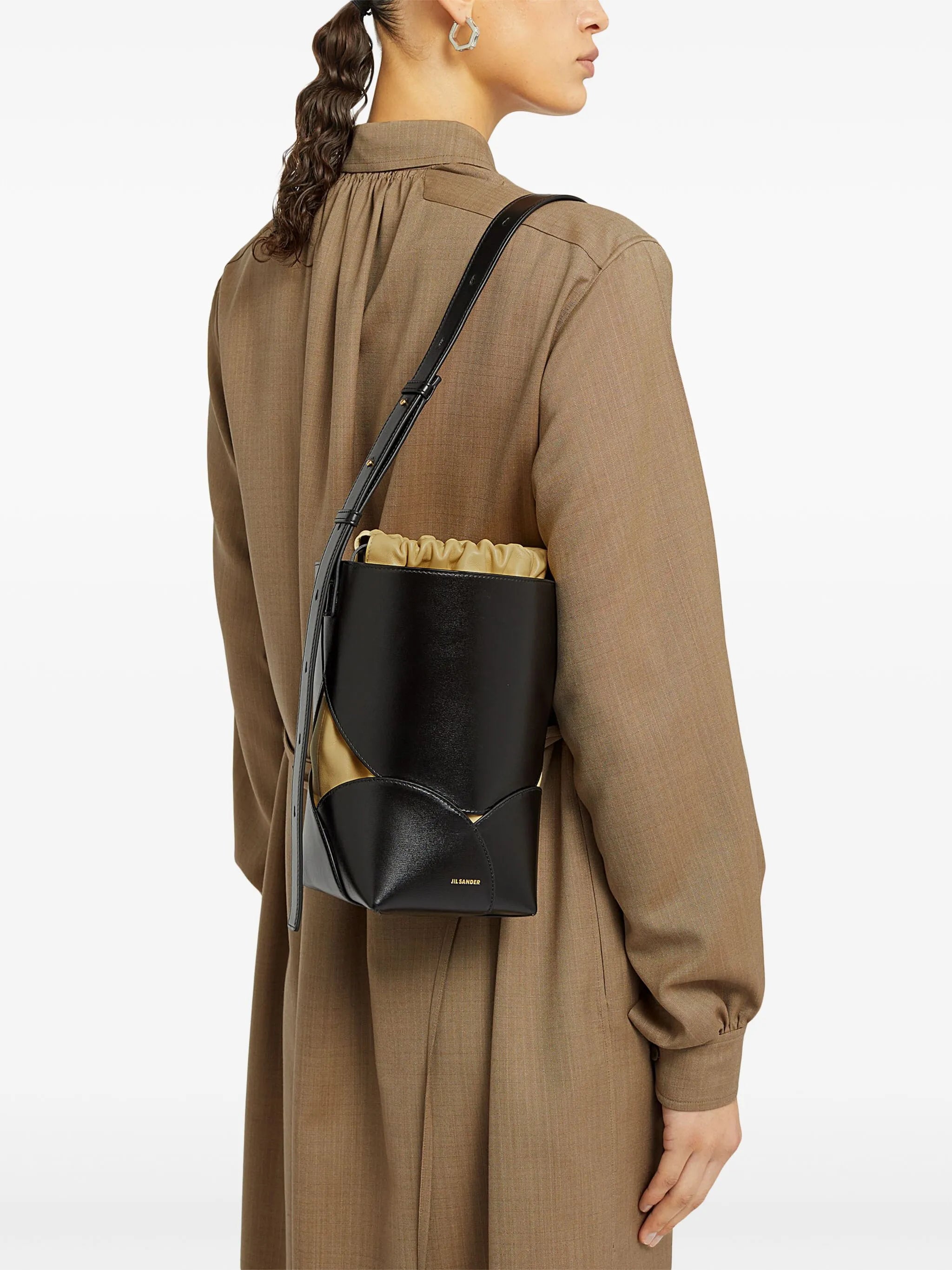 leather bucket bag