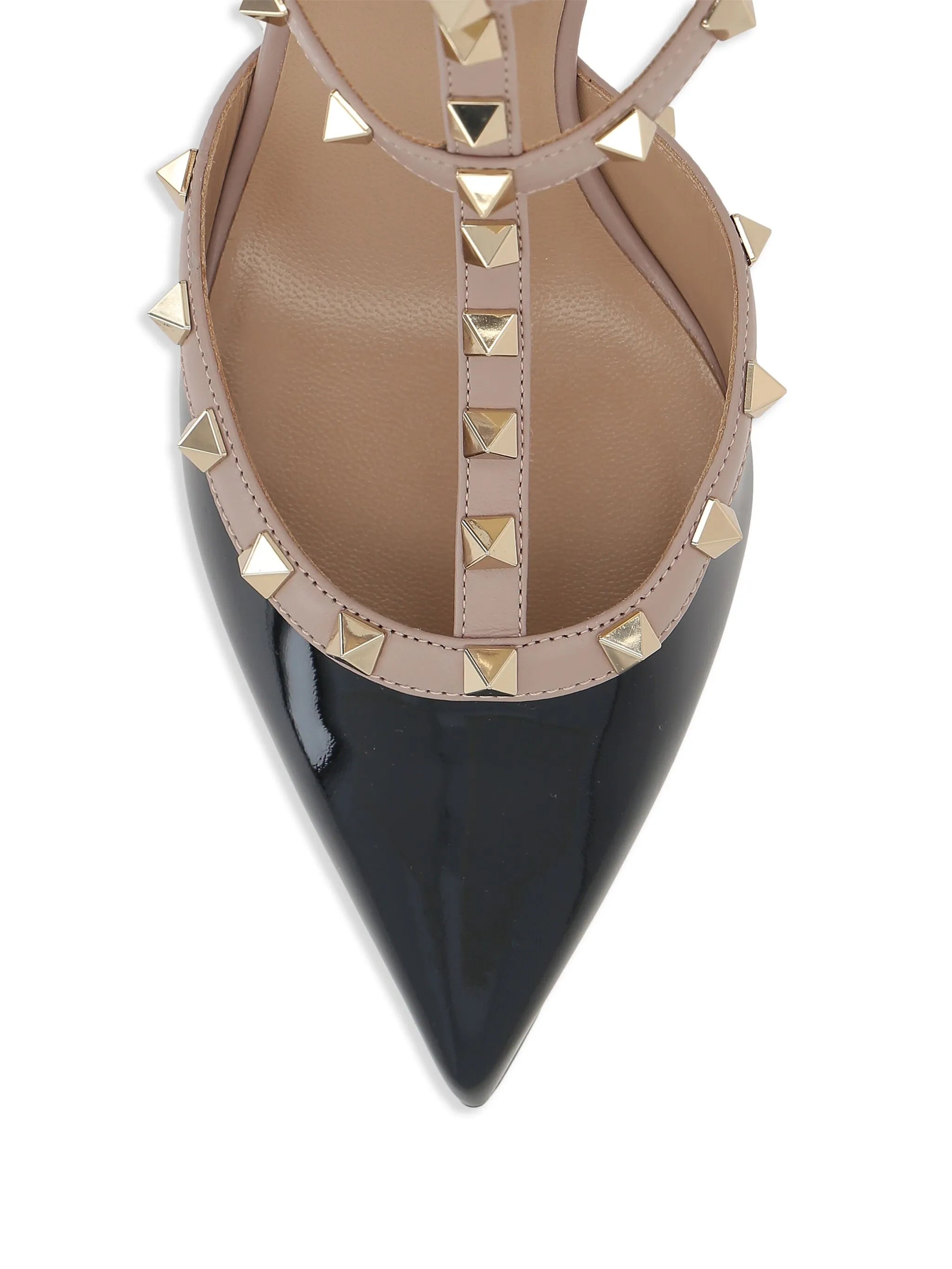 rockstud pointed-toe leather pumps