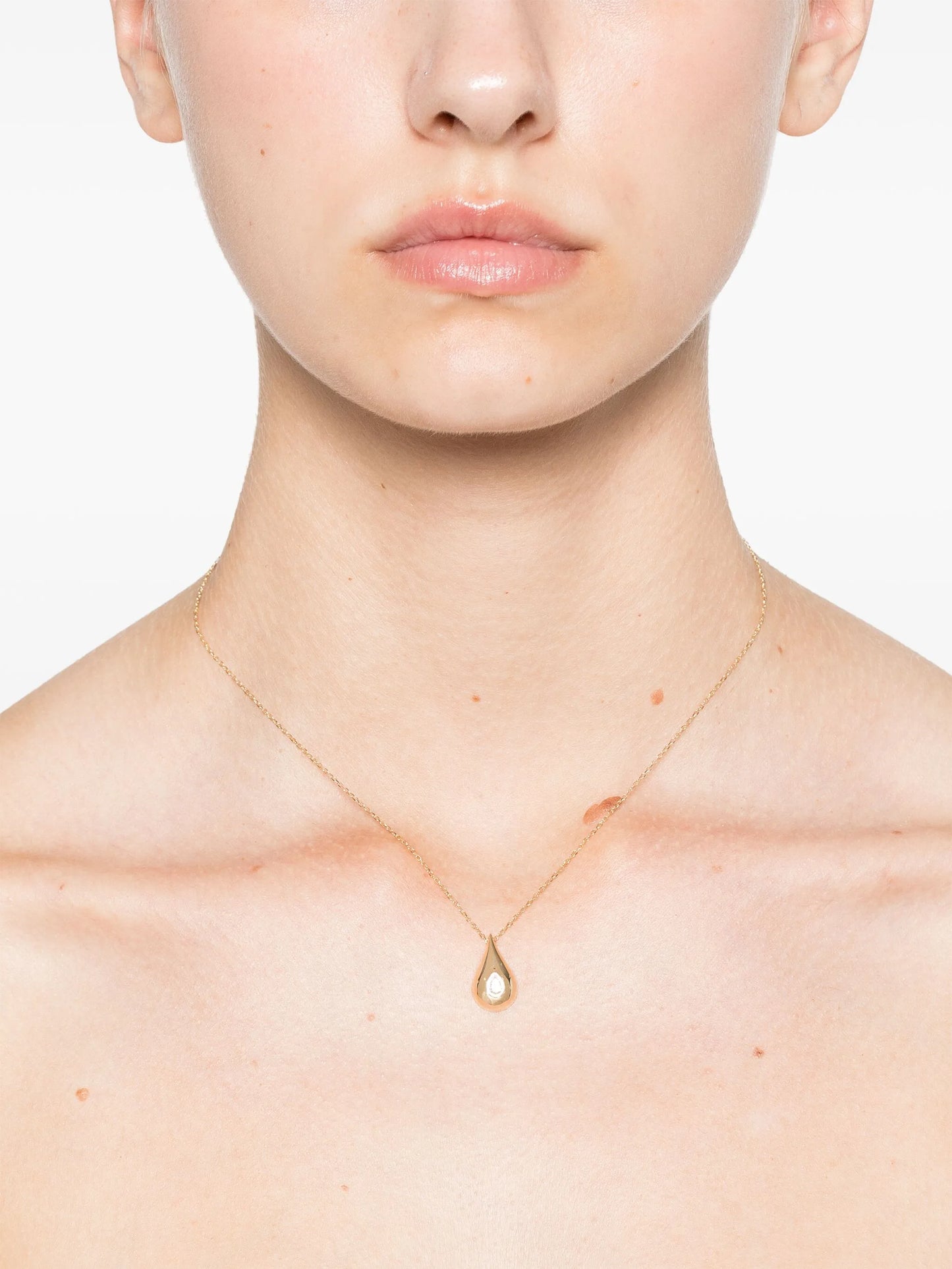 14kt yellow gold Water Droplet necklace