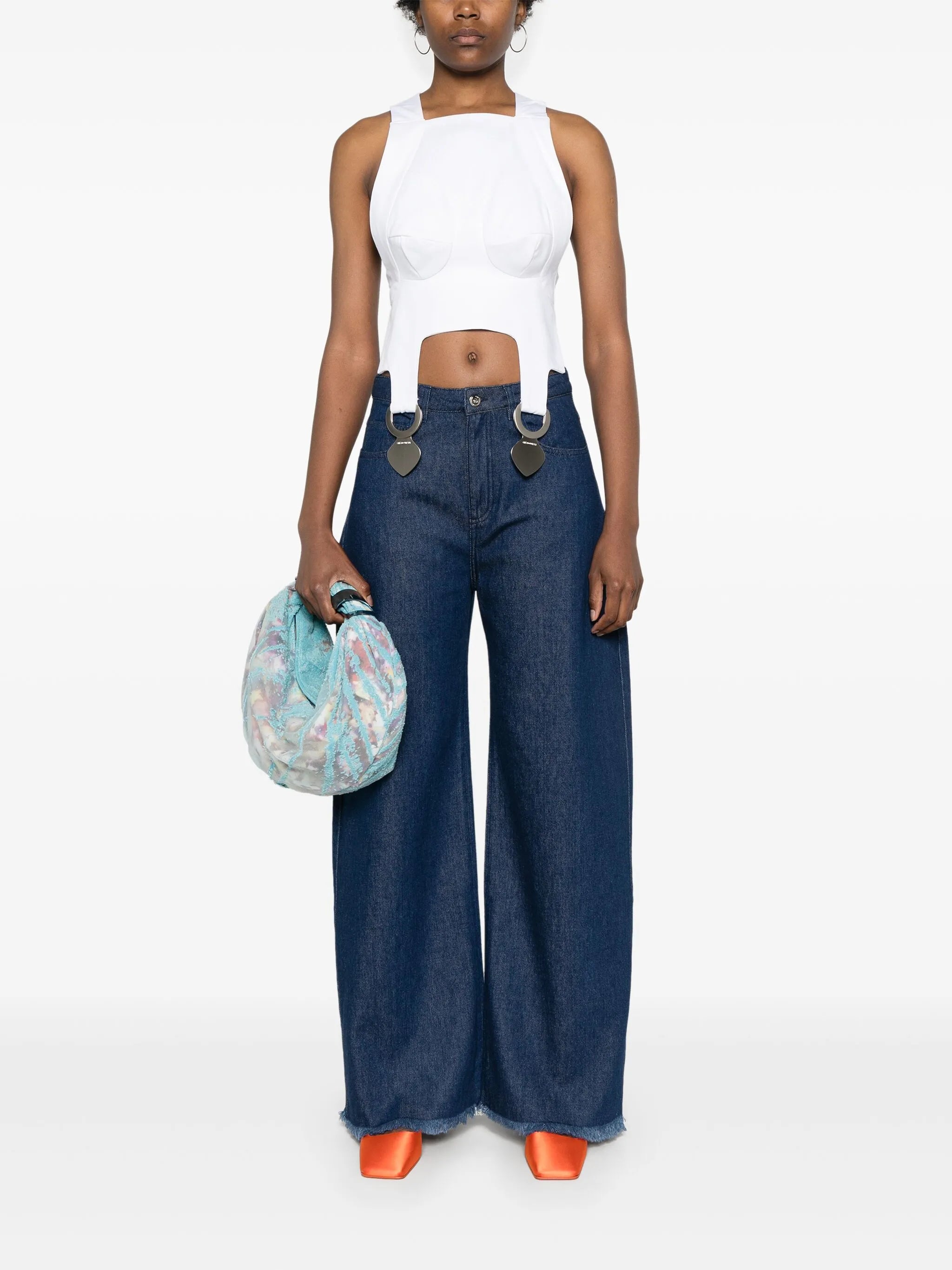 mid-rise boyfriend jeans