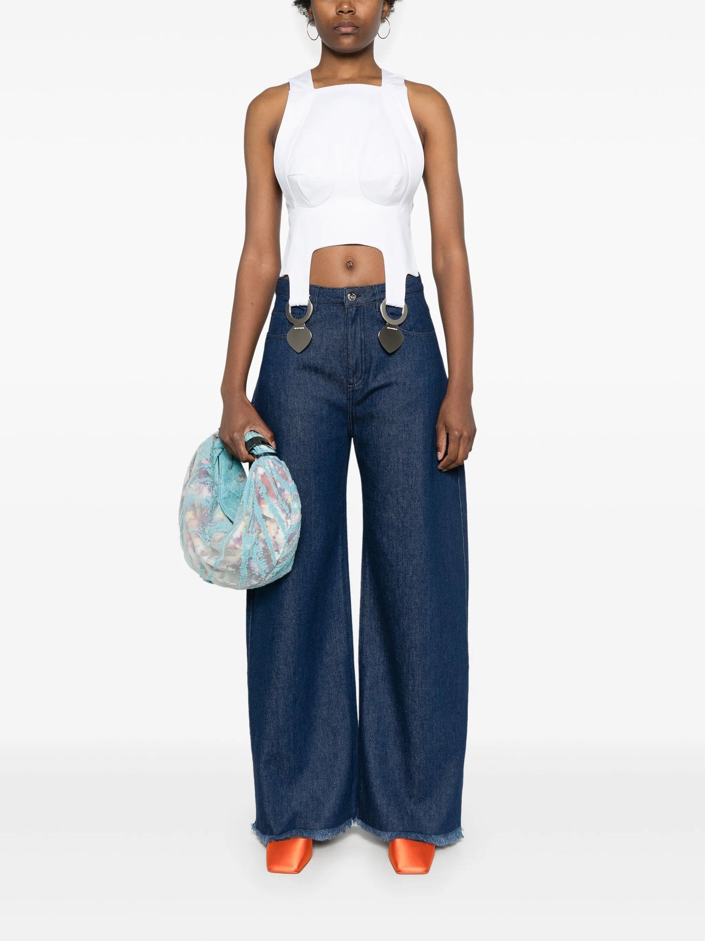 mid-rise boyfriend jeans