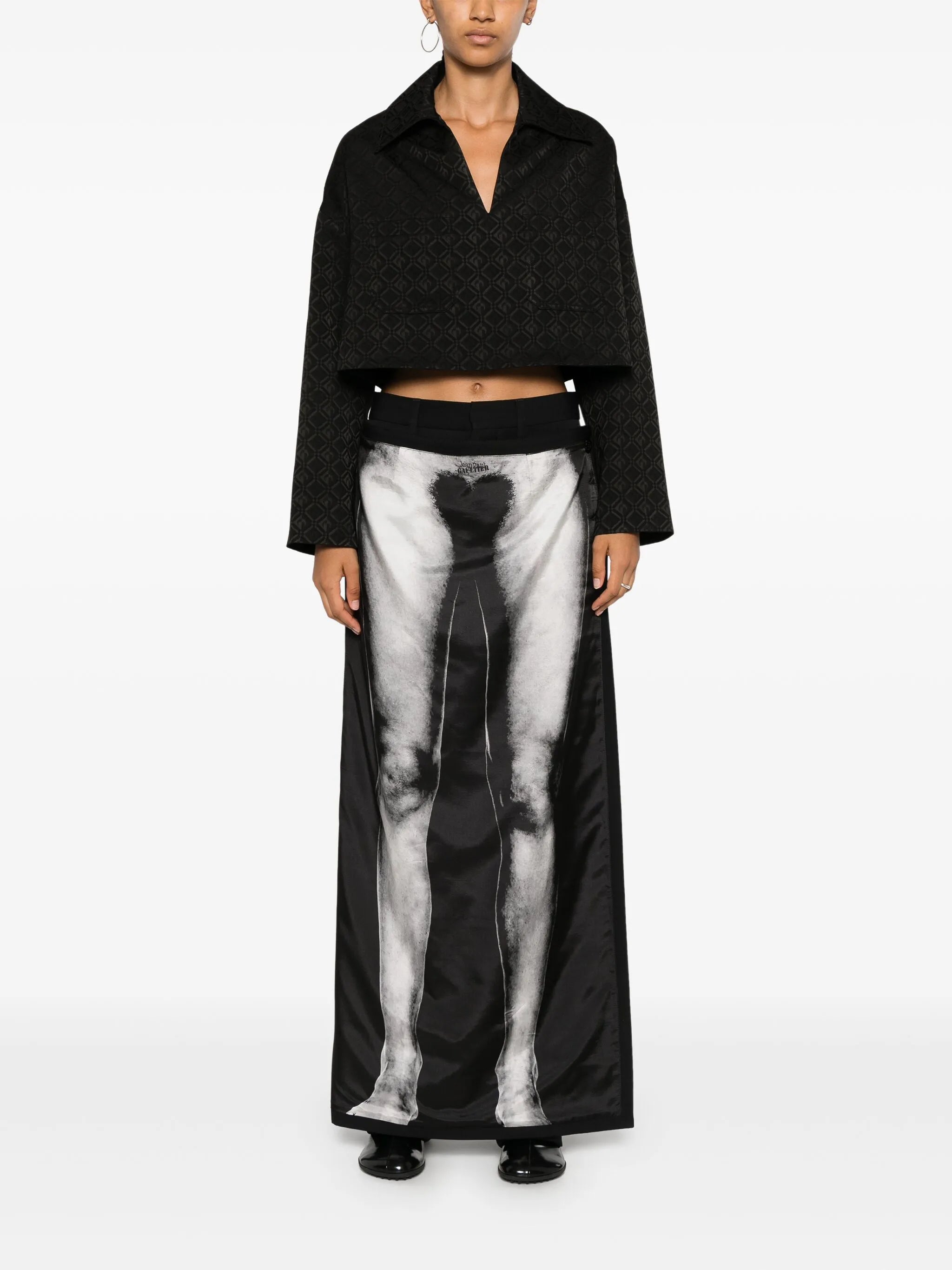 Moonogram jacquard top