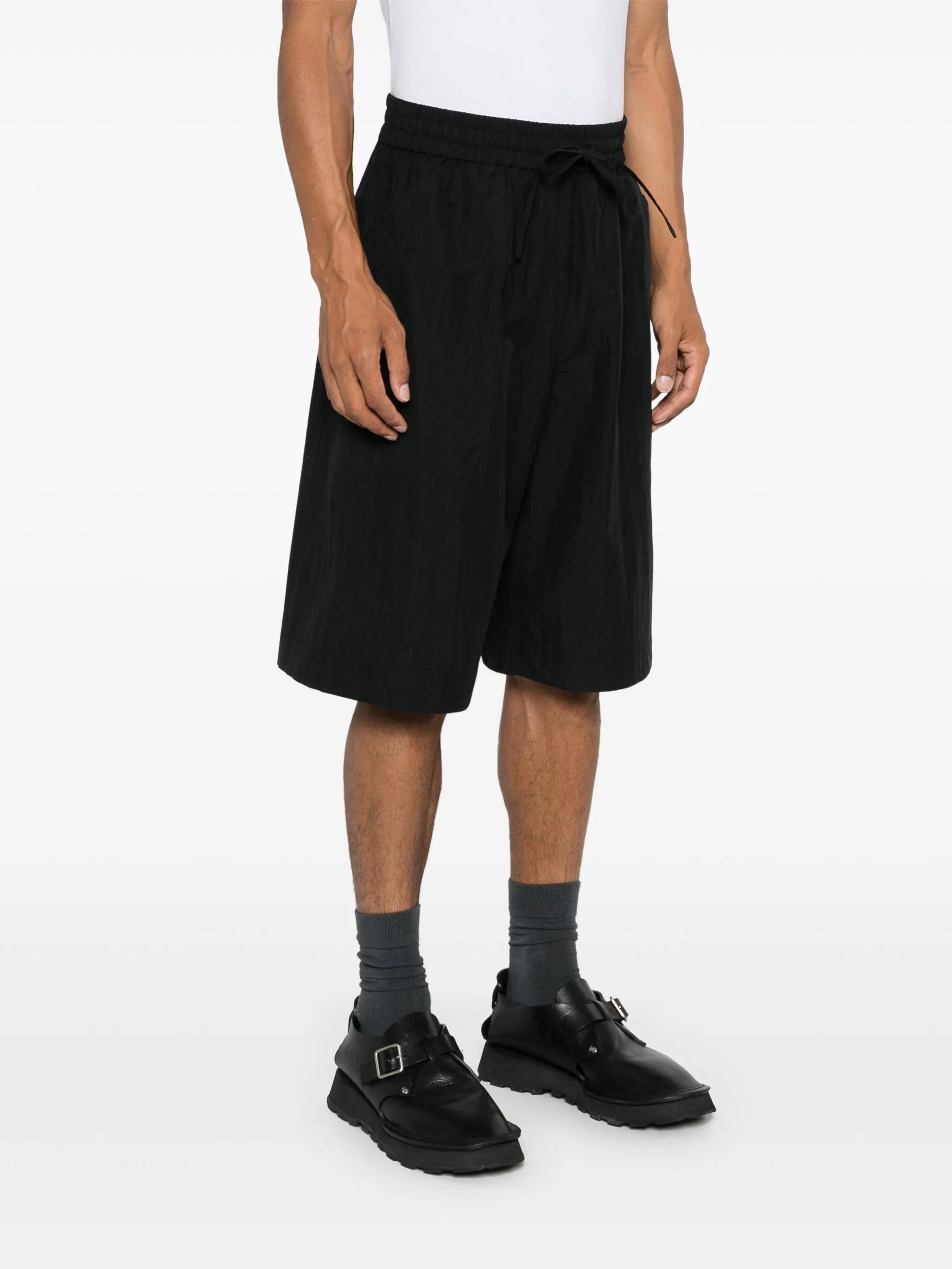 Steel shorts