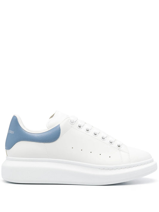 Oversized sneakers