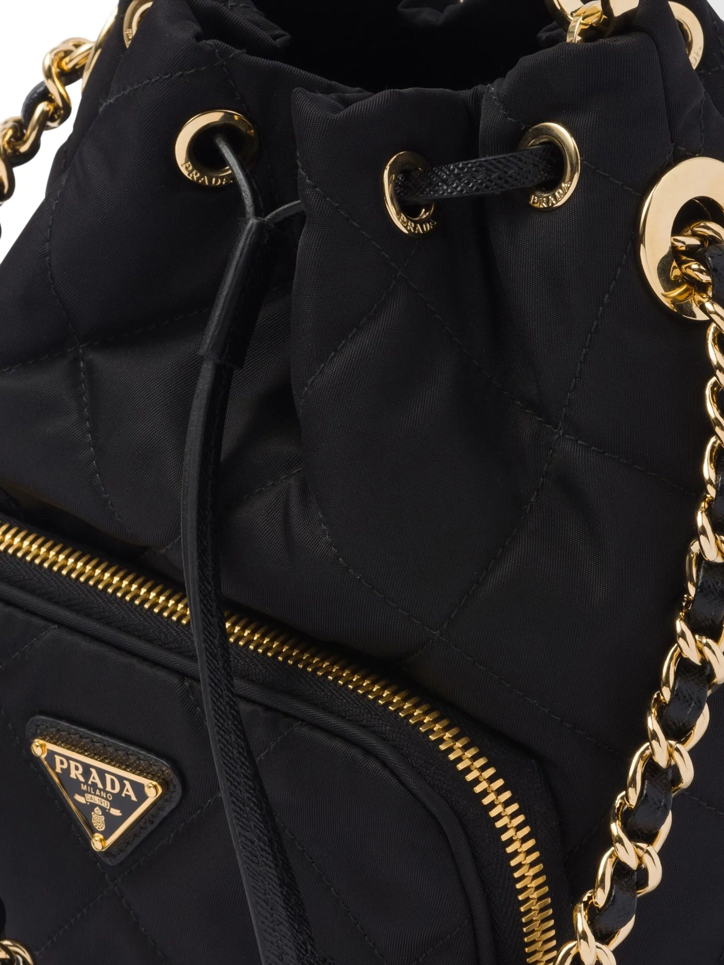 Re-Edition 1995 bucket bag