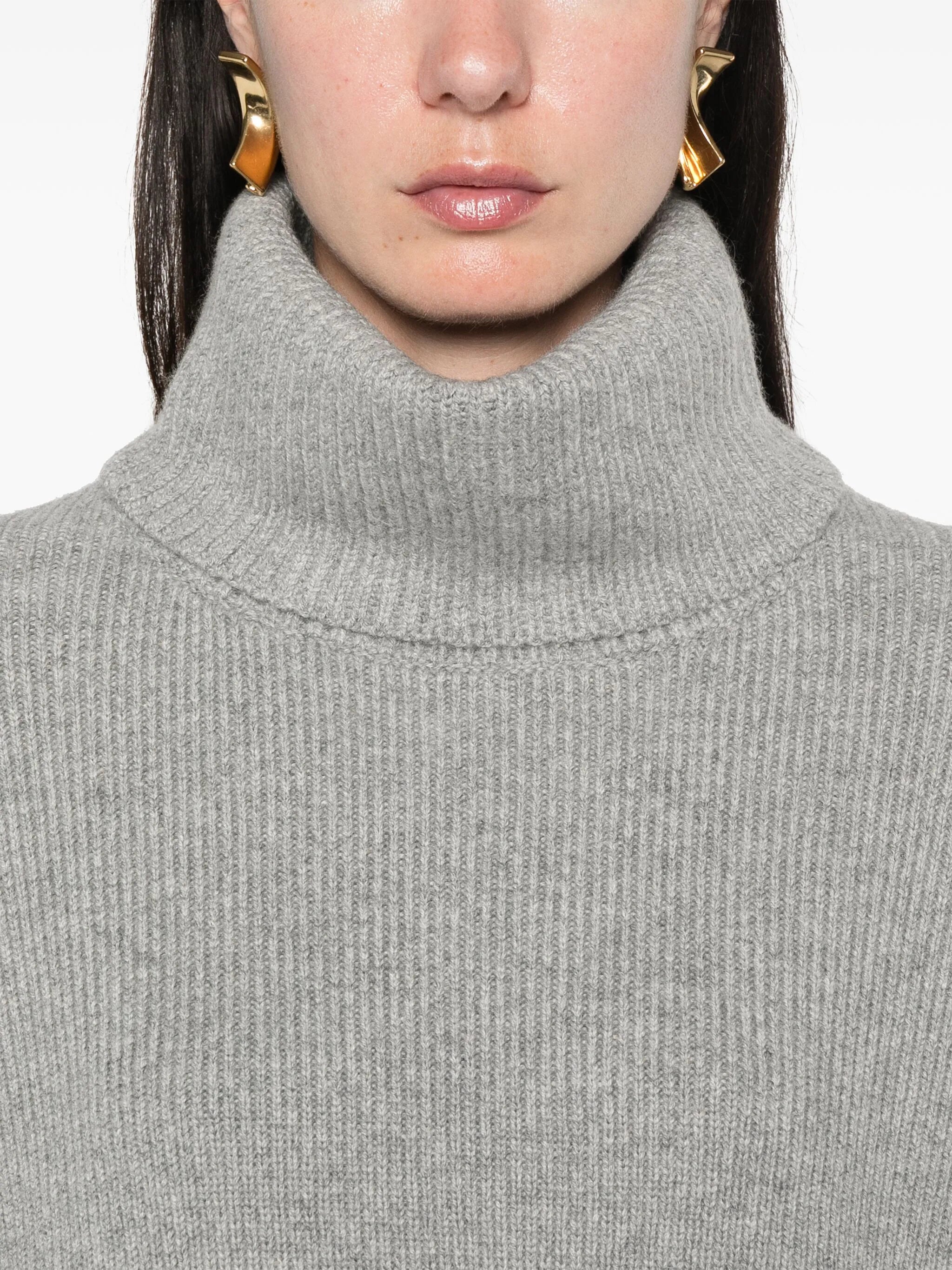 Apex sweater