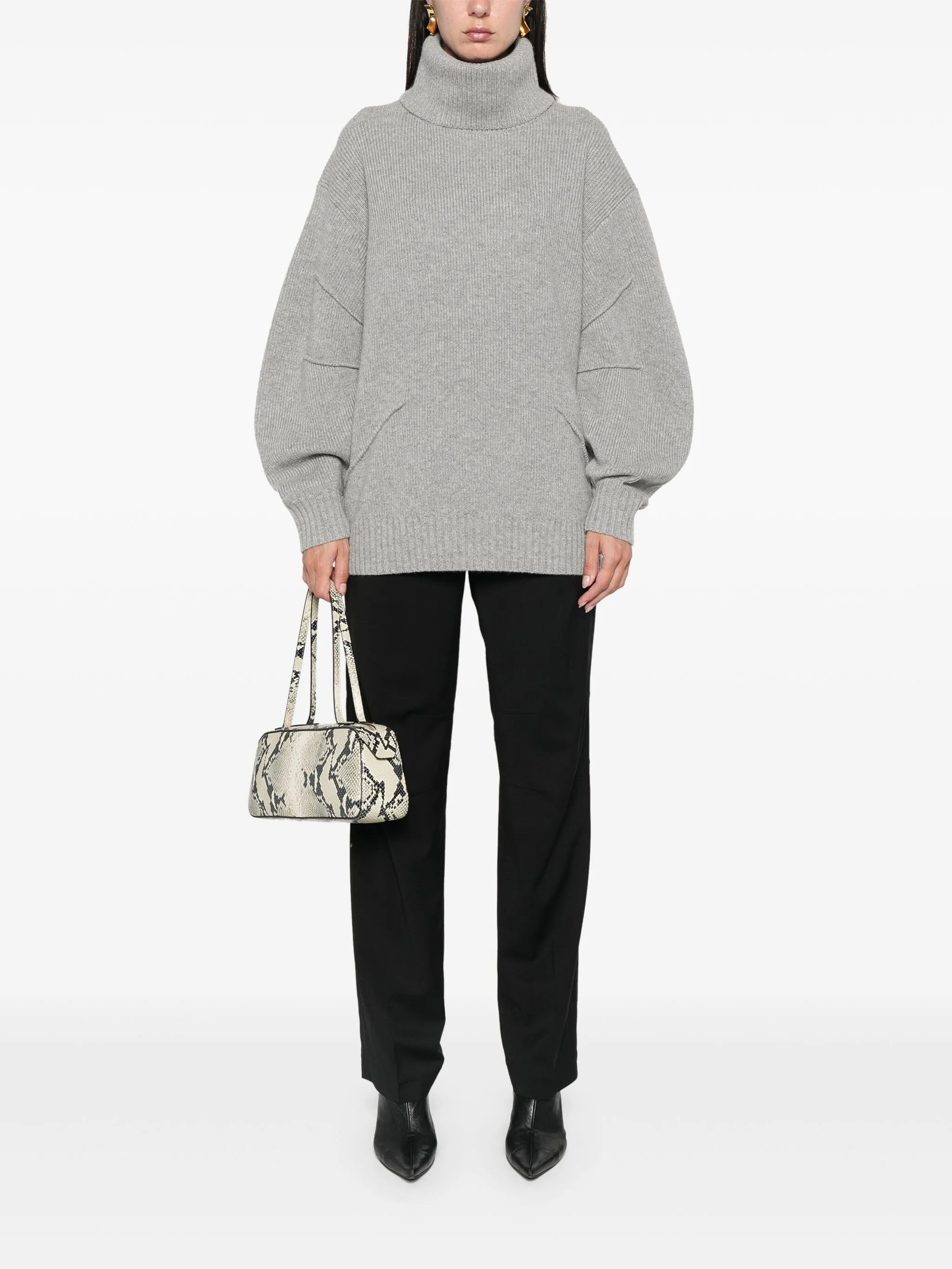 Apex sweater