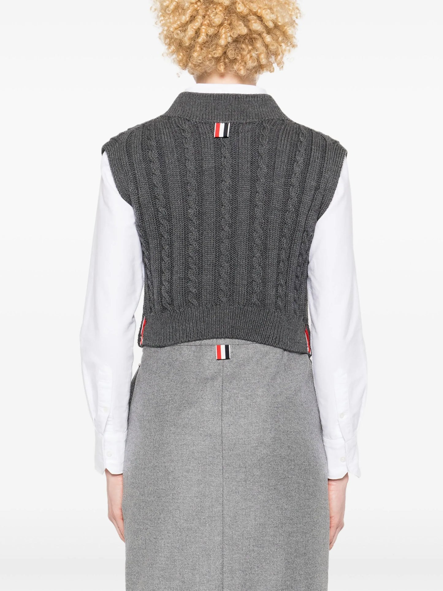 cable cropped V-neck pullover