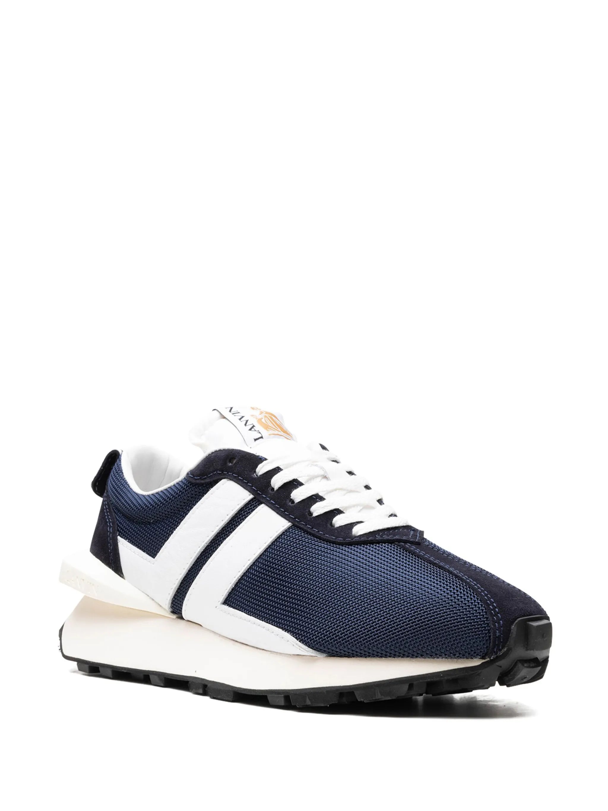 Bumper mesh sneakers