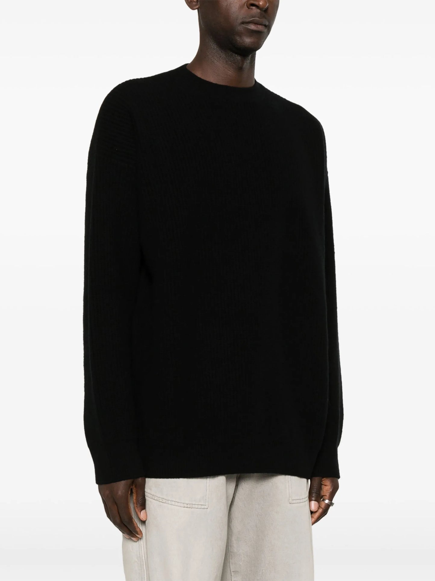 rubberised-logo sweater