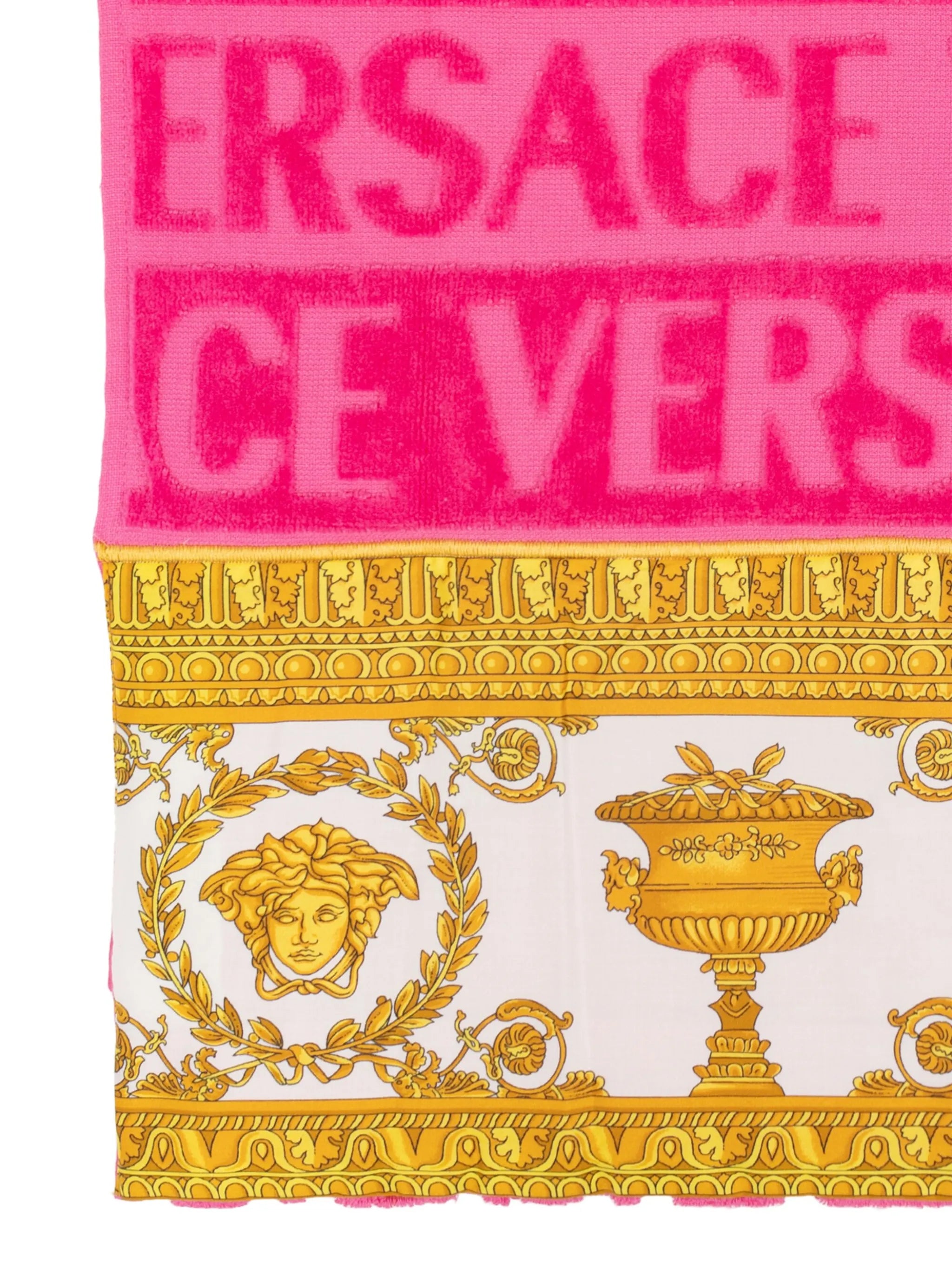 I Love Baroque bath towel