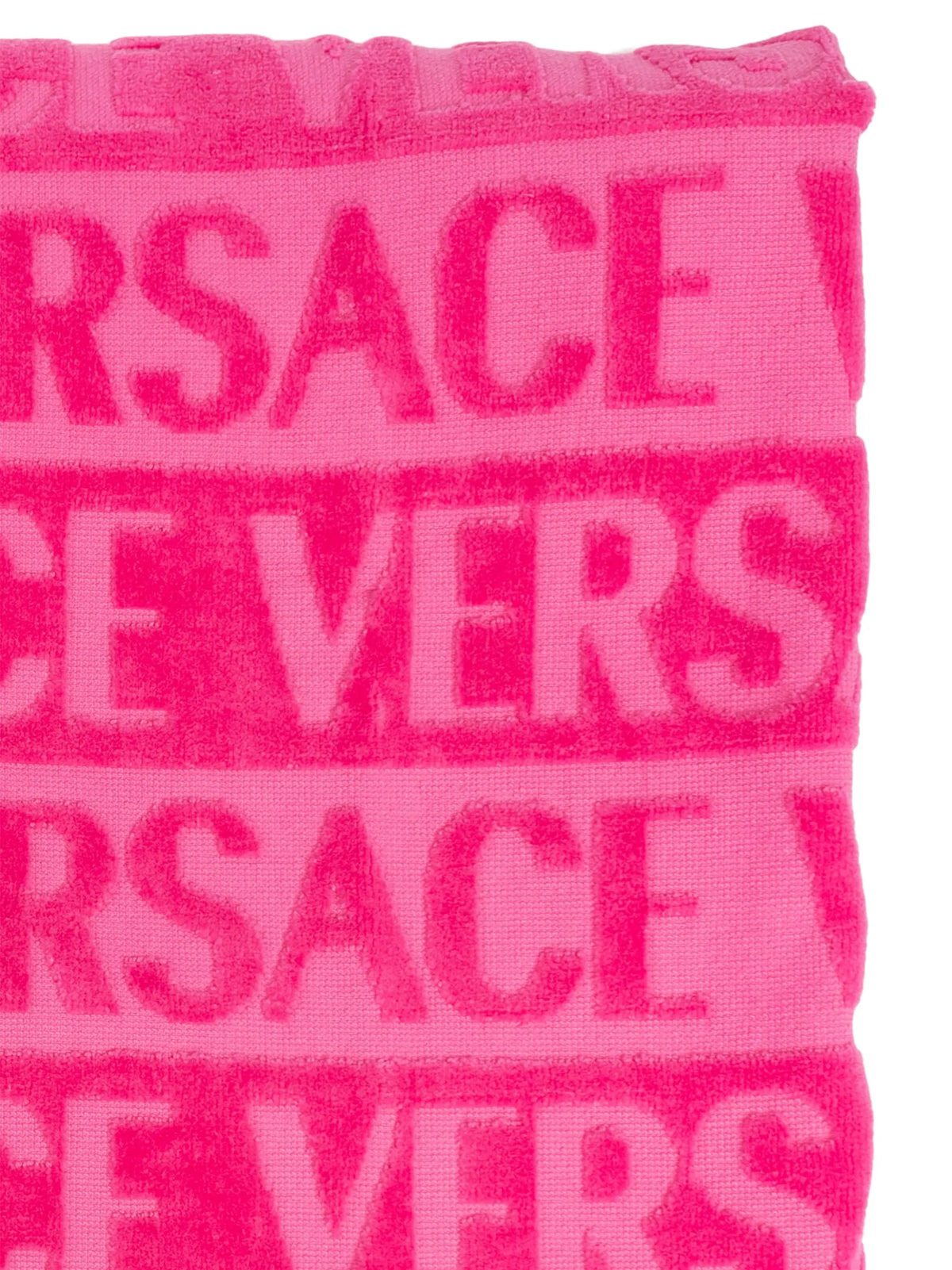 I Love Baroque bath towel