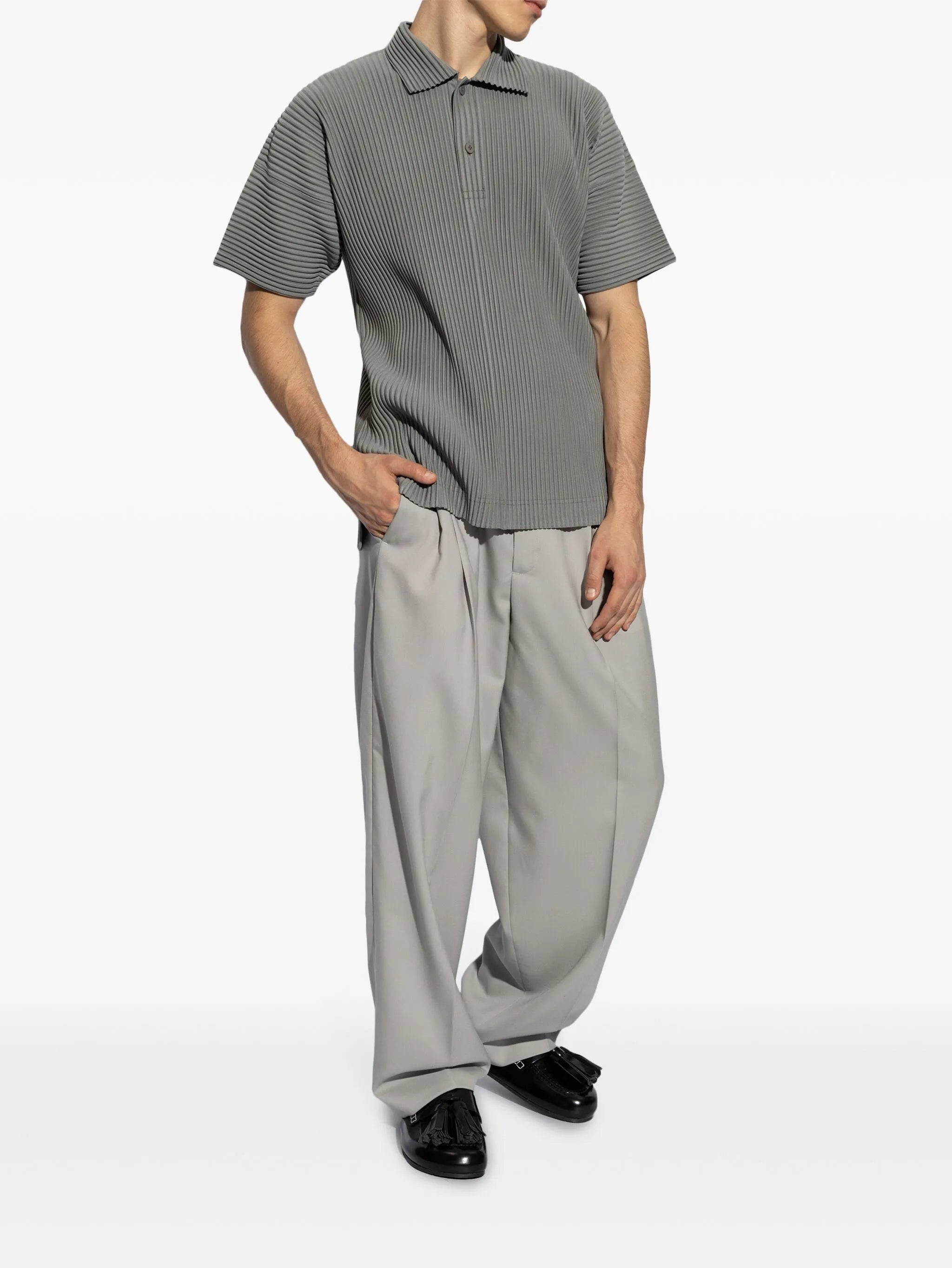 short-sleeve plissé polo shirt
