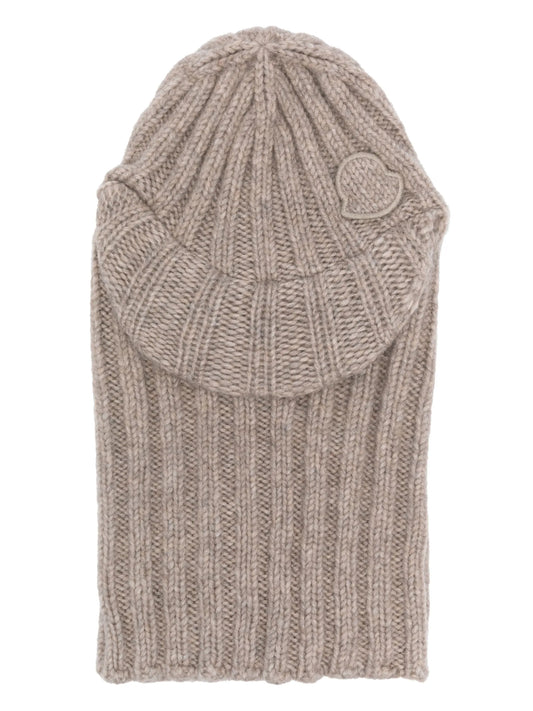 peak-detaiiled balaclava