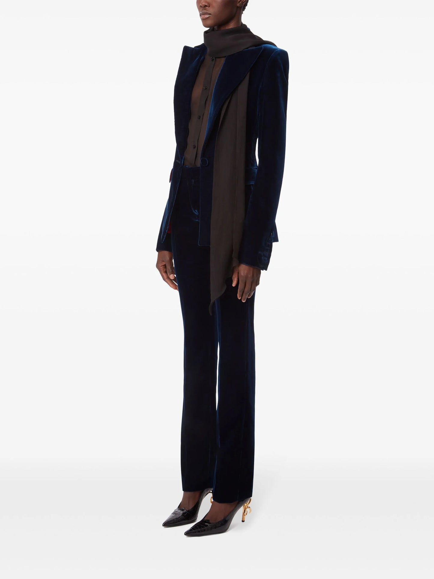 velvet single-breasted blazer