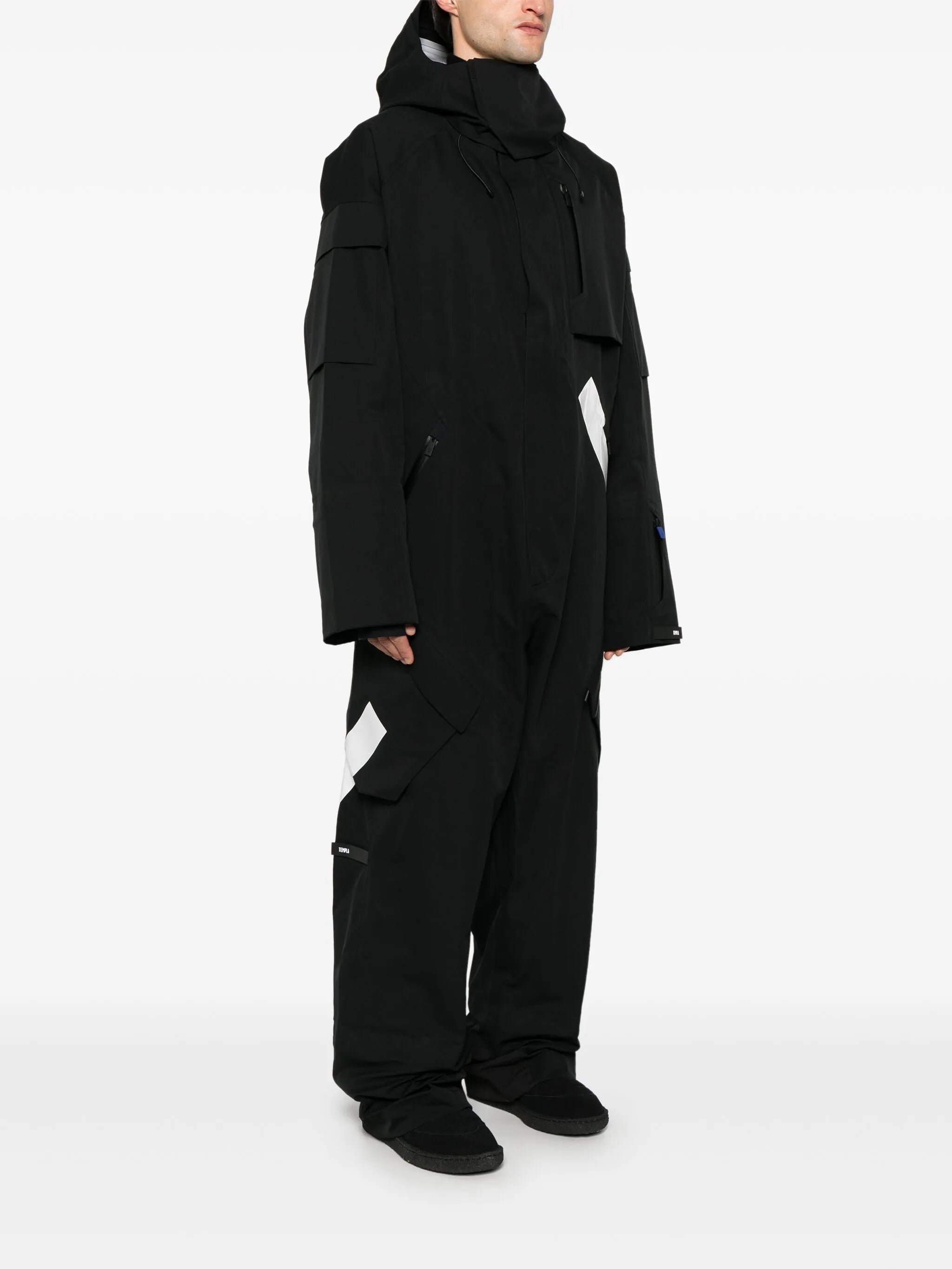 Catalyst snow suit