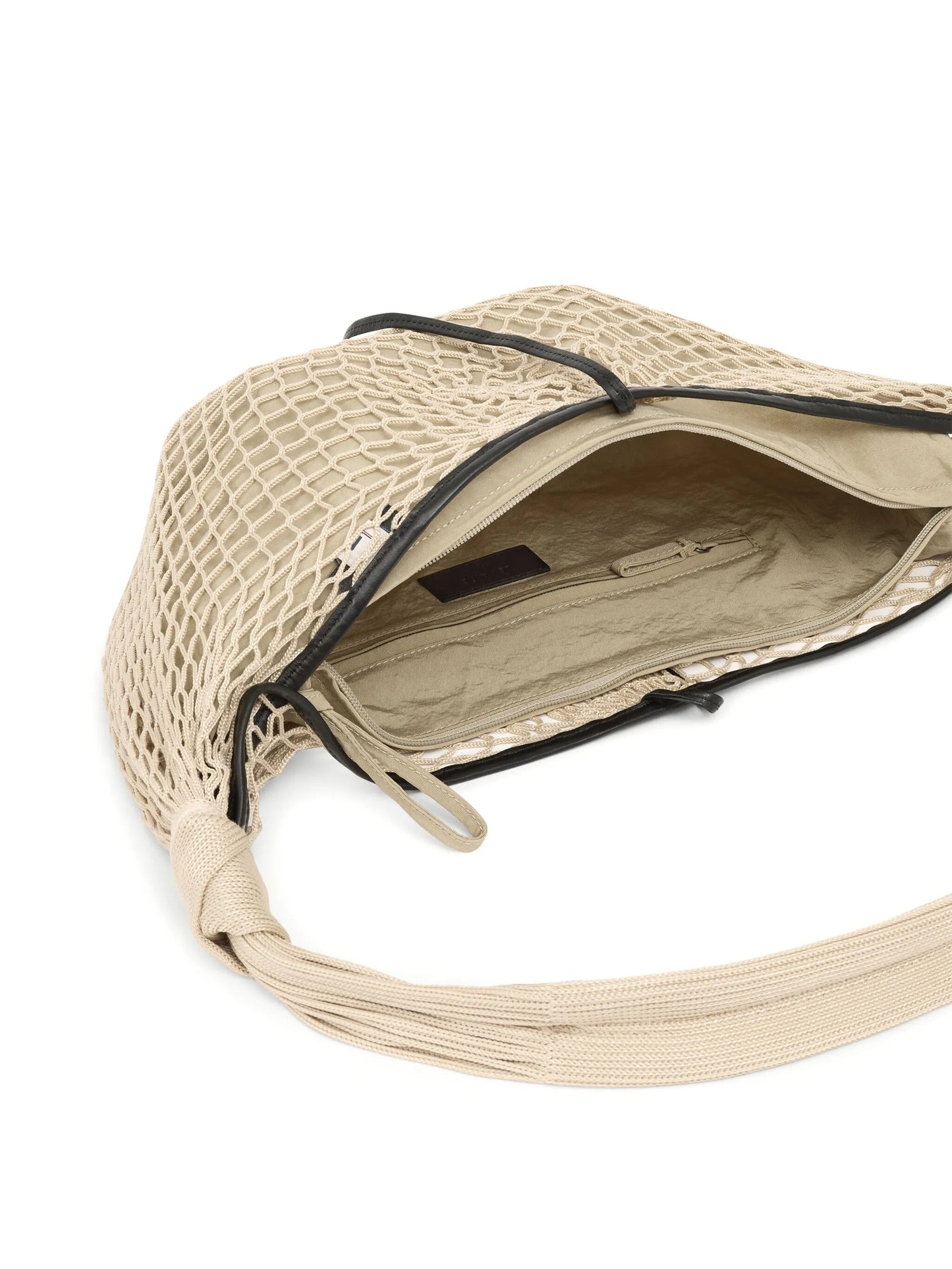 Croissant filt shoulder bag