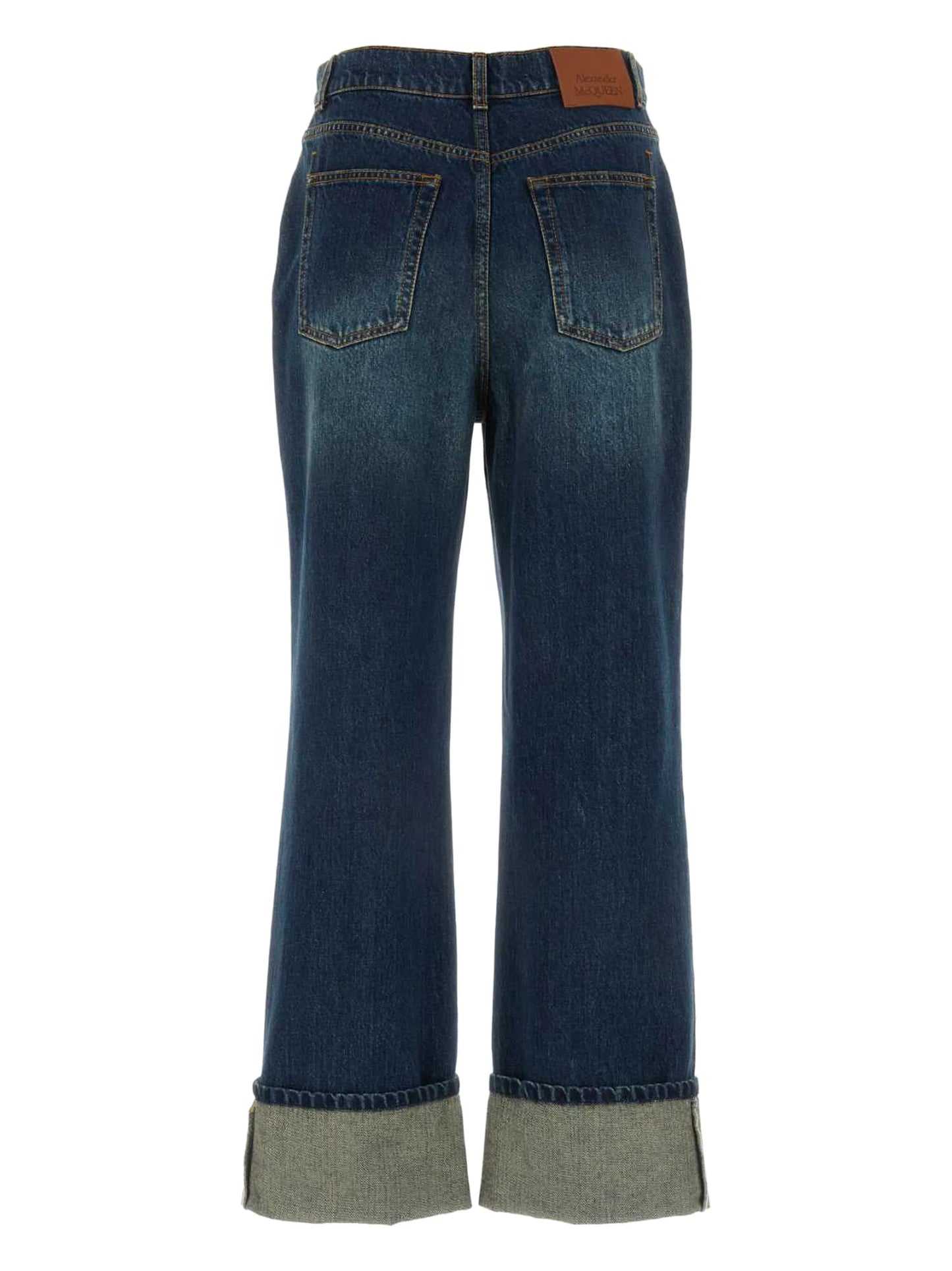 straigh-leg mid-rise jeans
