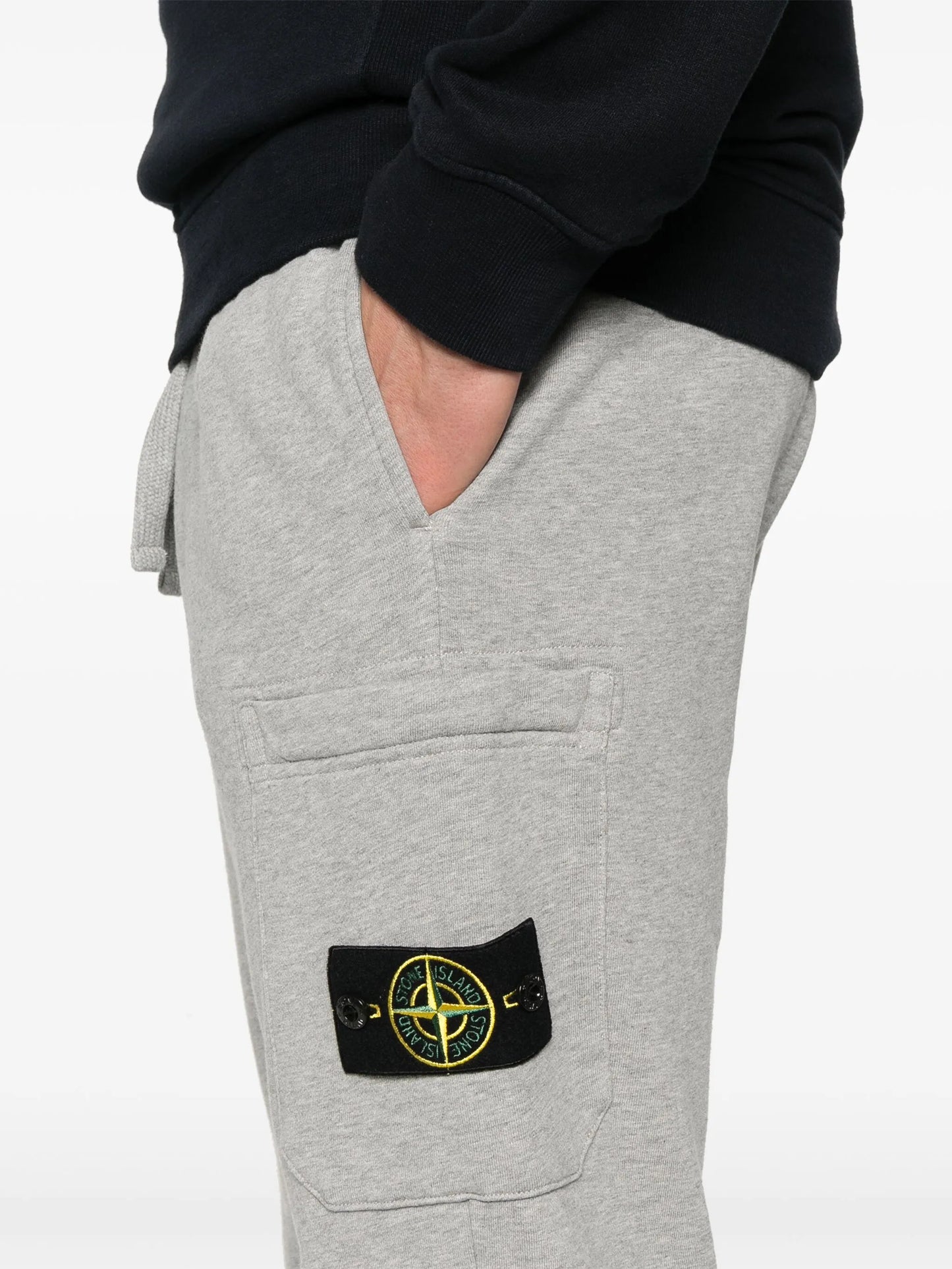 Compass-badge mélange tapered trousers