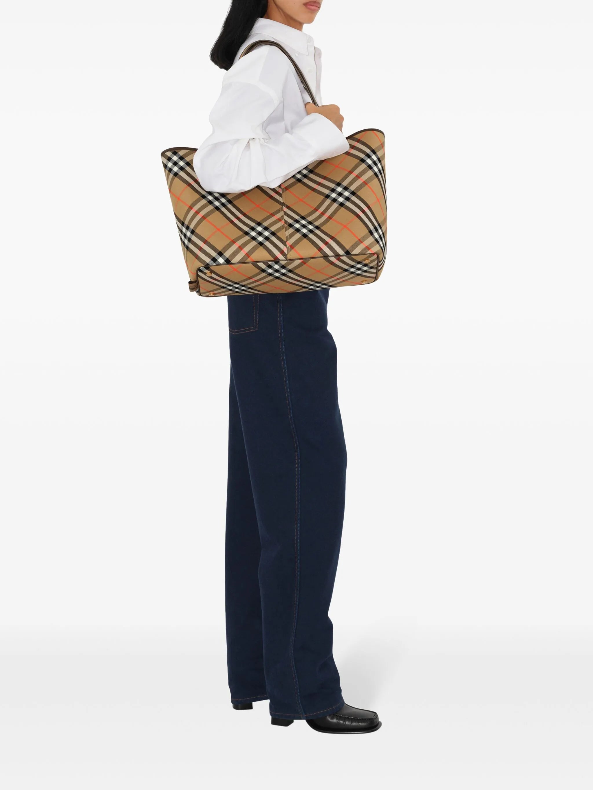 medium check tote bag