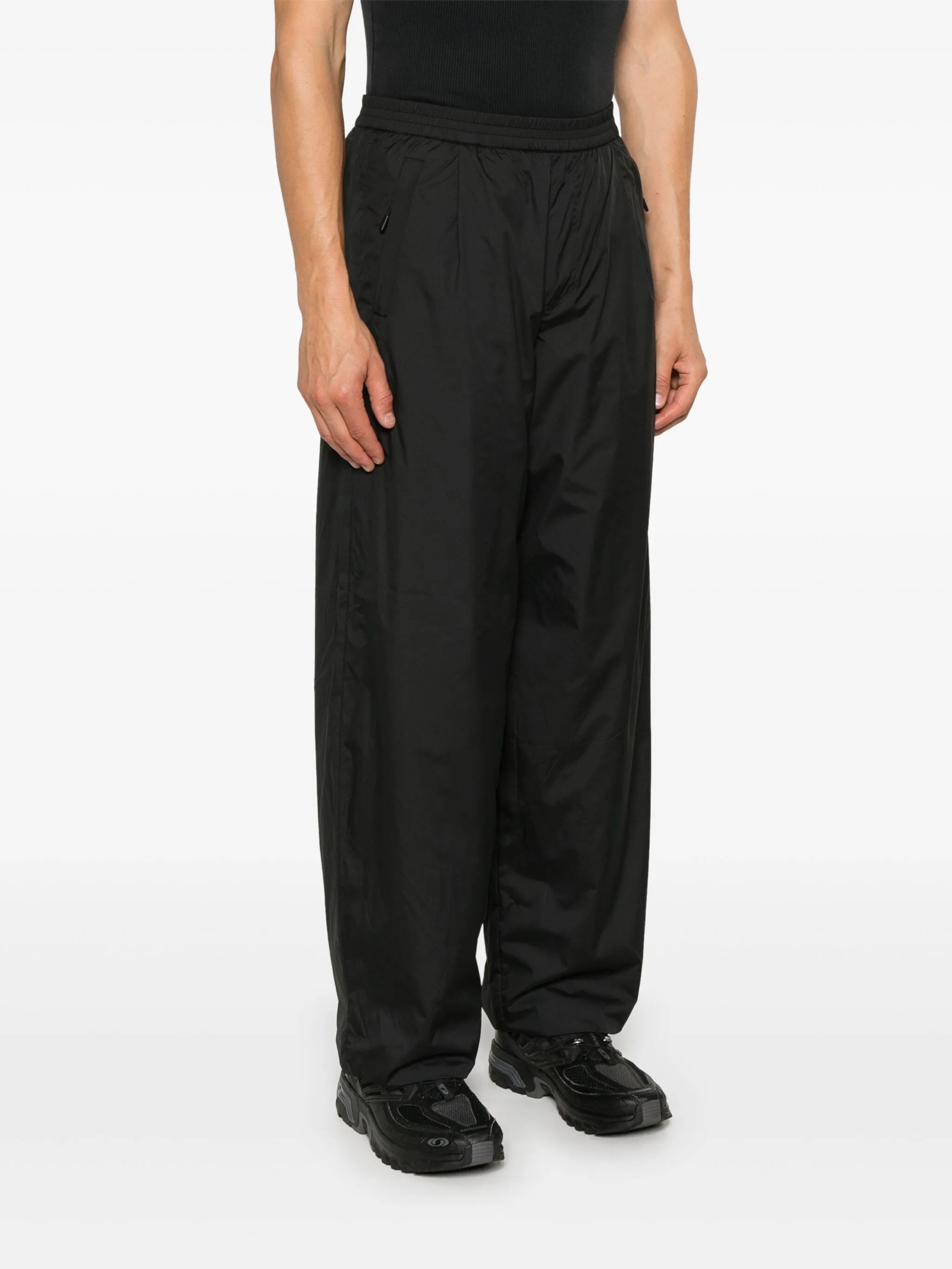 windproof trousers