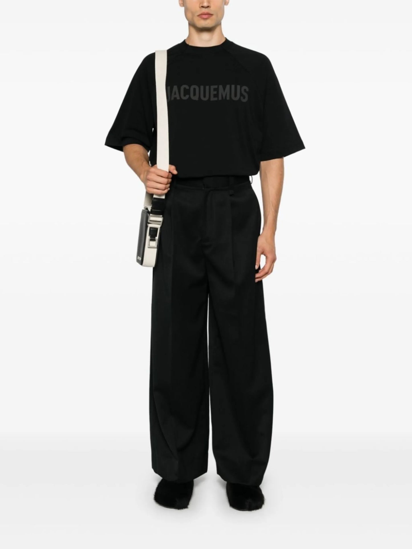 appliqué-logo crew-neck T-shirt