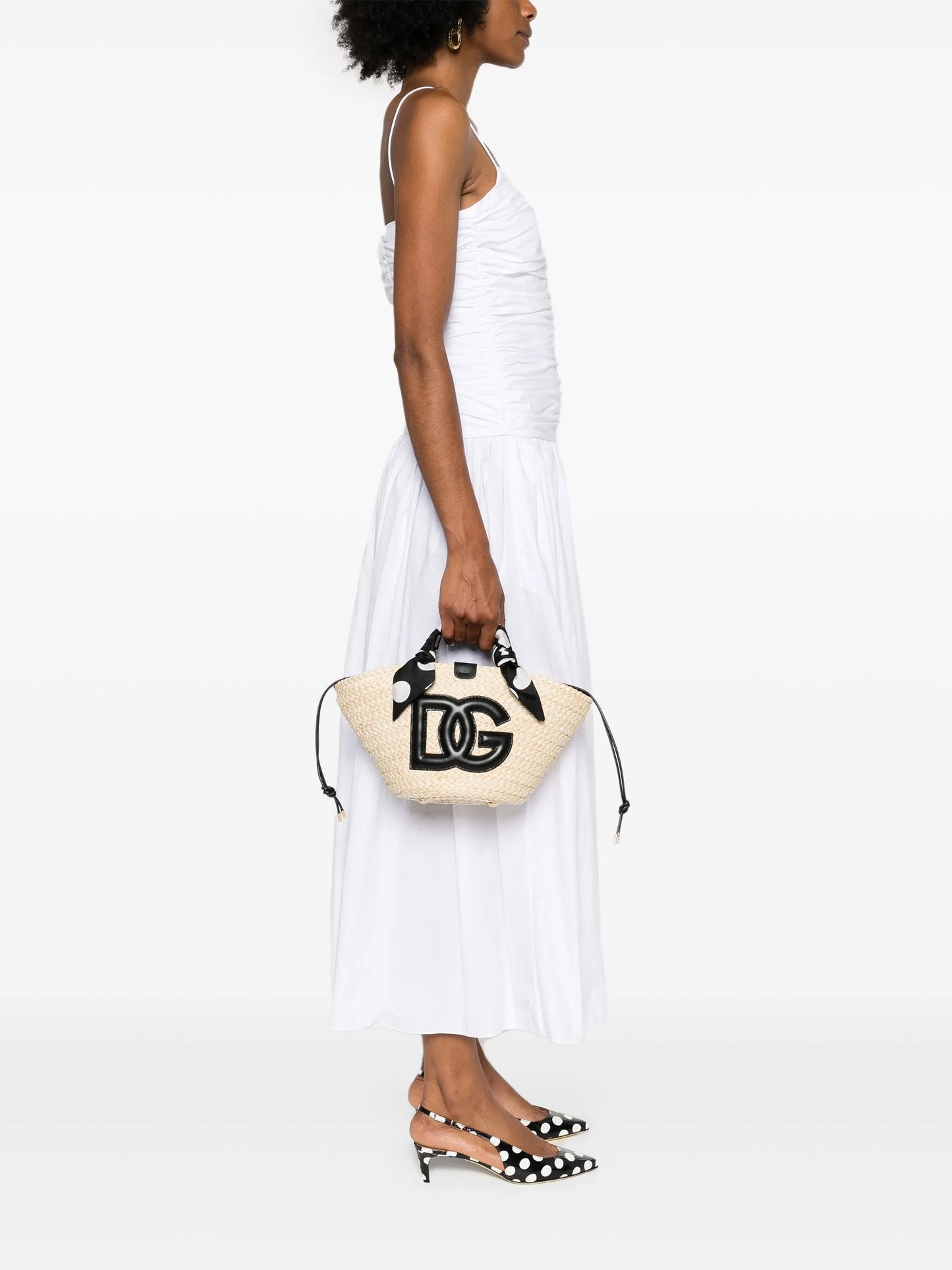 logo-appliqué straw bucket bag