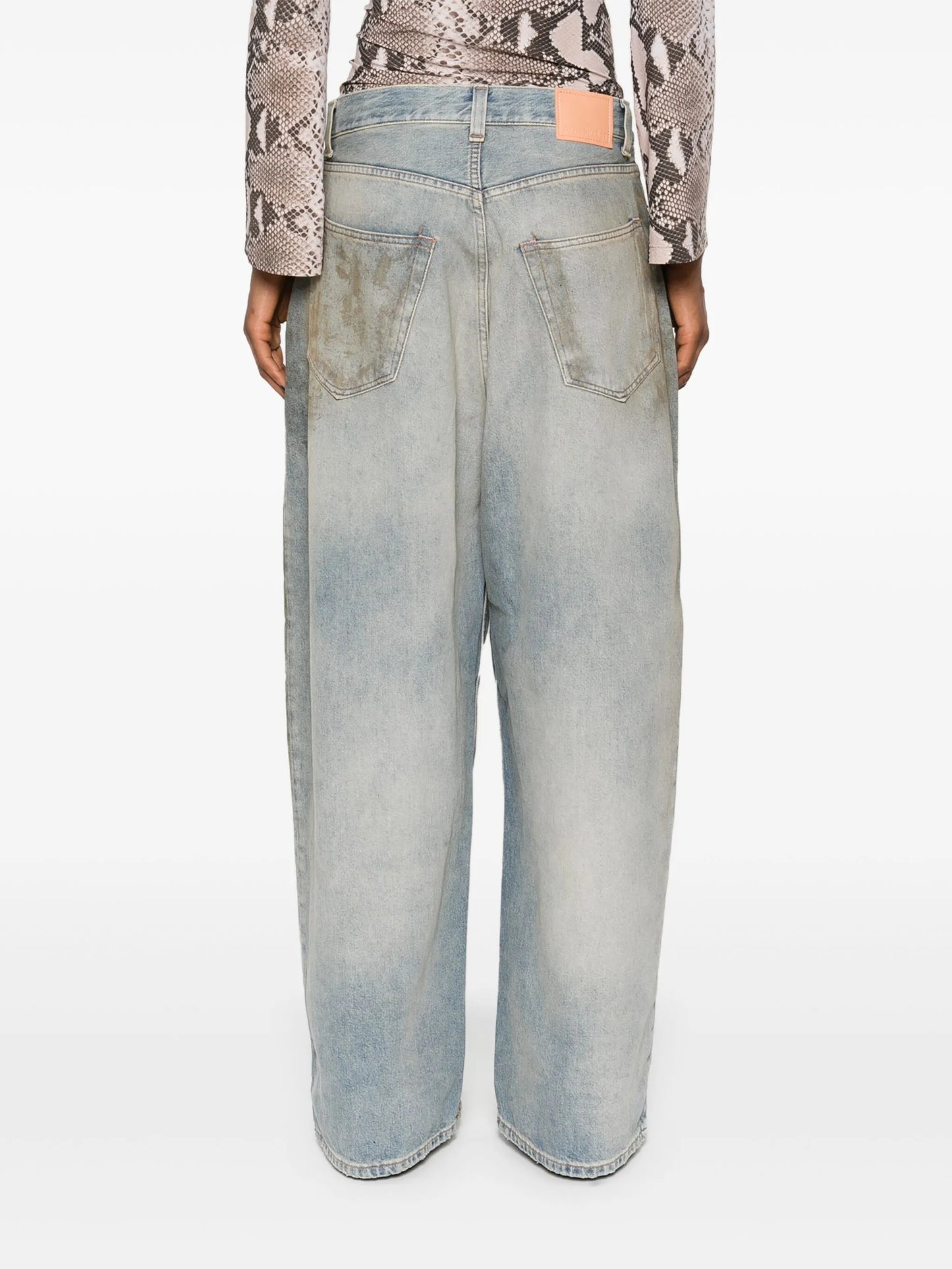 mid-rise wide-leg jeans