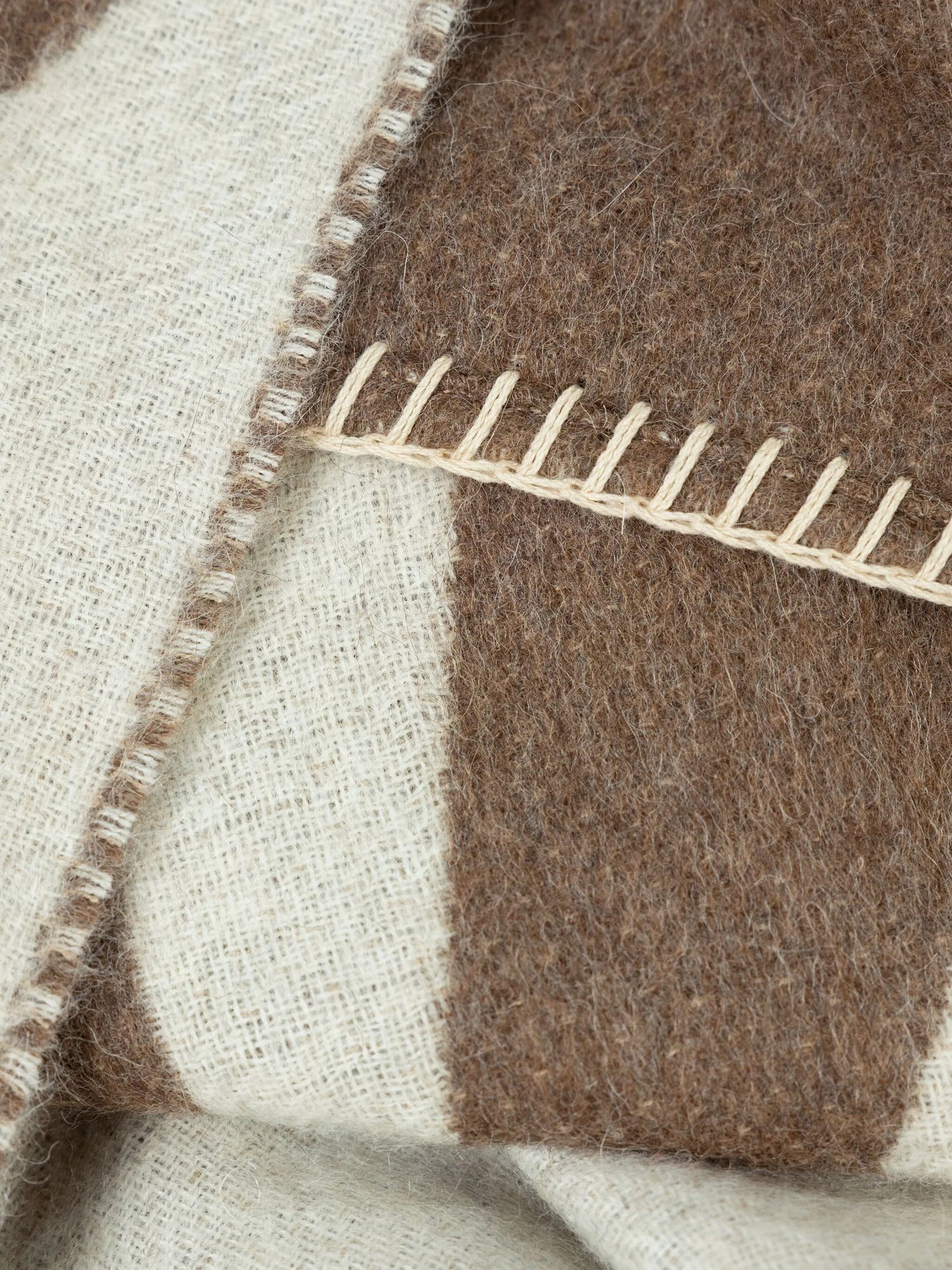 x Bailey Elder alpaca-wool blanket (178cm x 135cm)