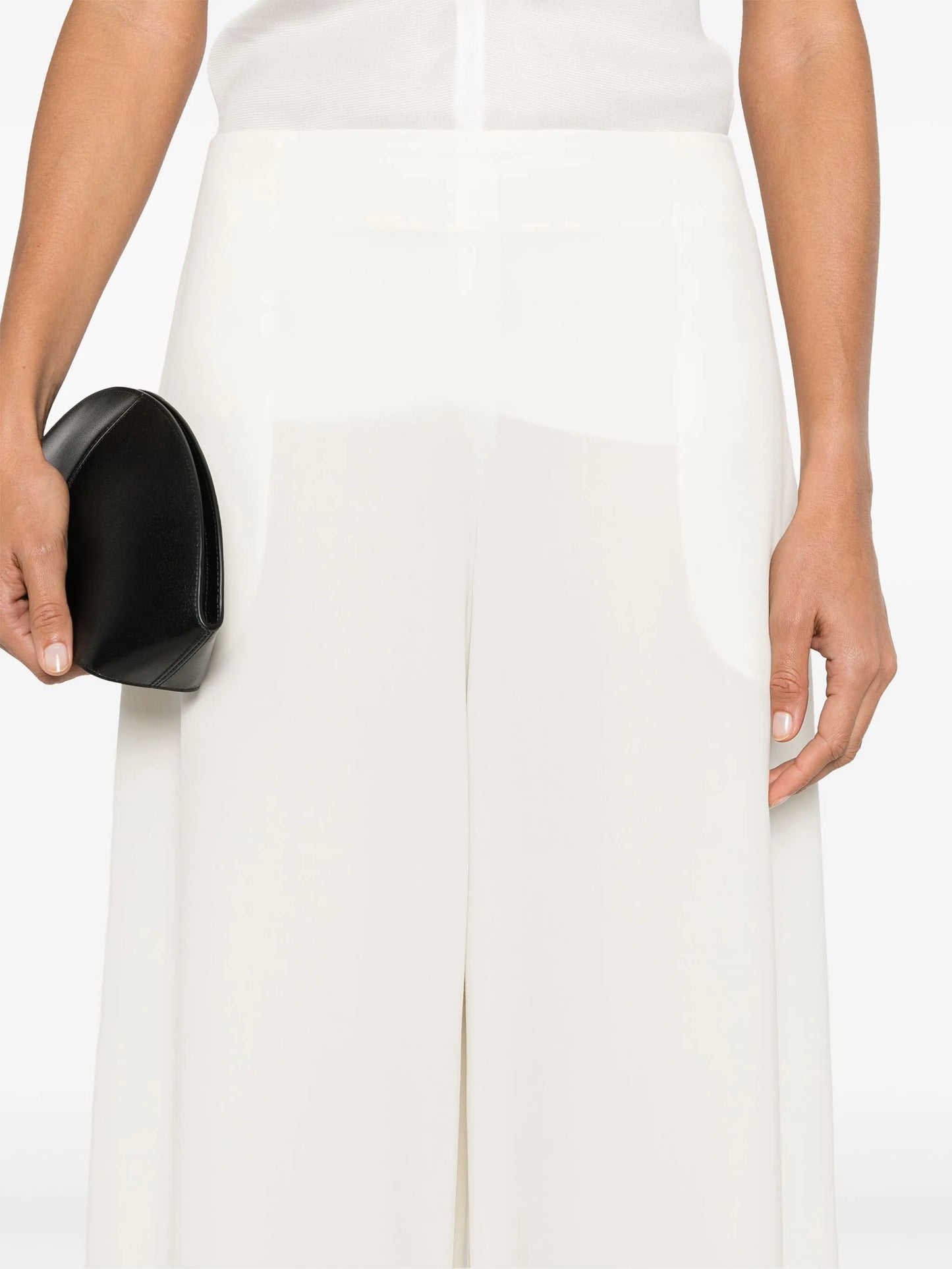 Dela trousers