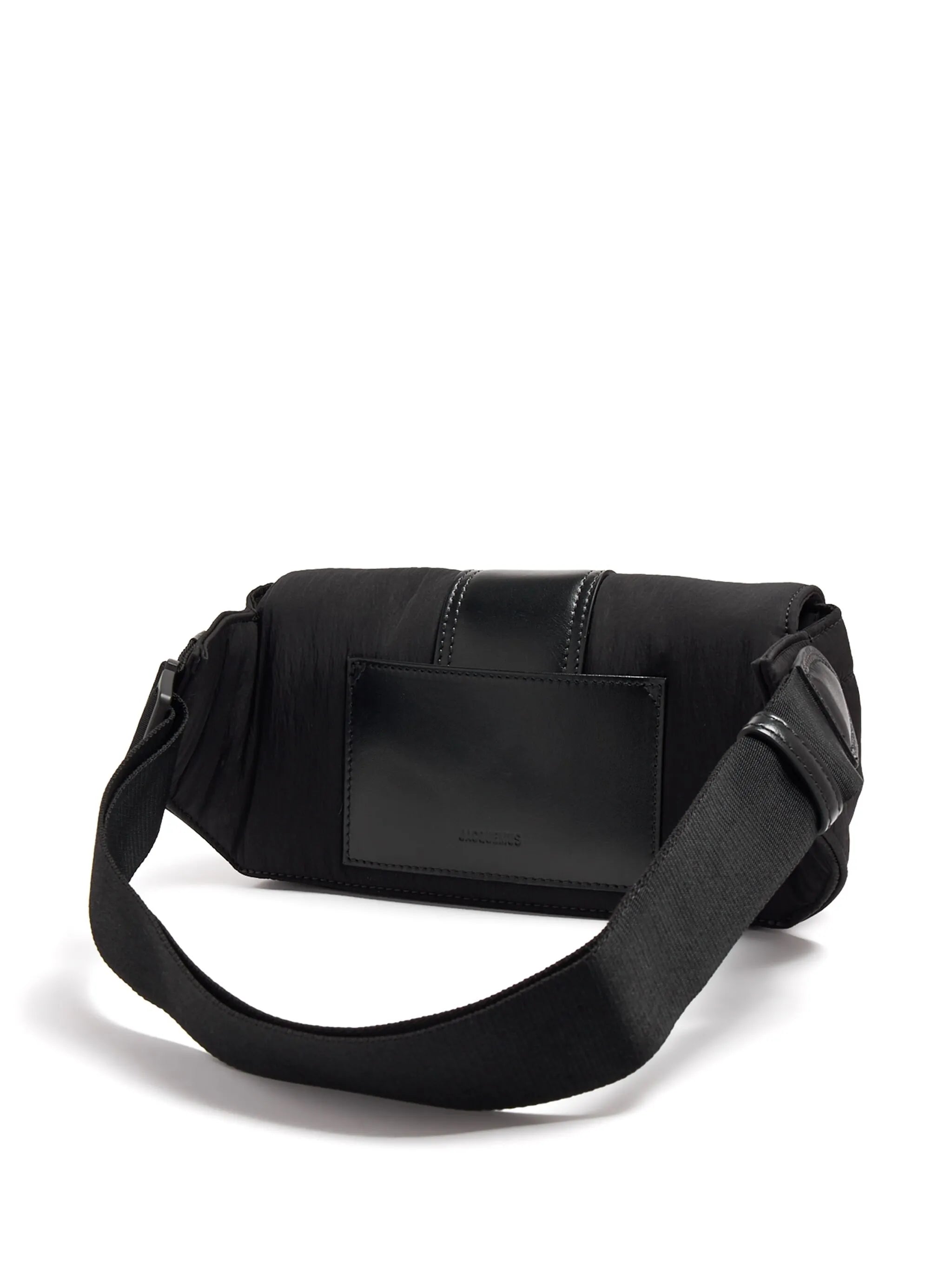 La banane Bambino belt bag
