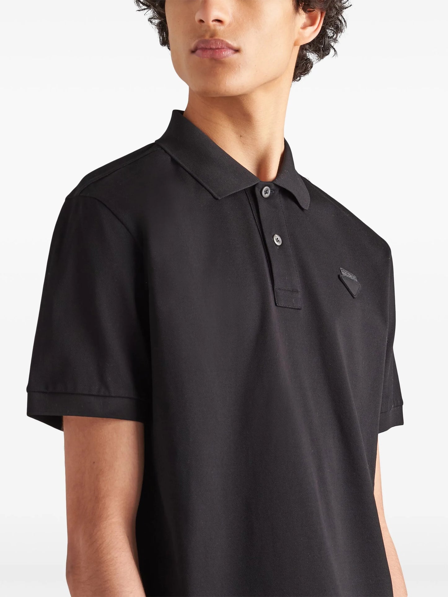 piqué short-sleeve polo shirt
