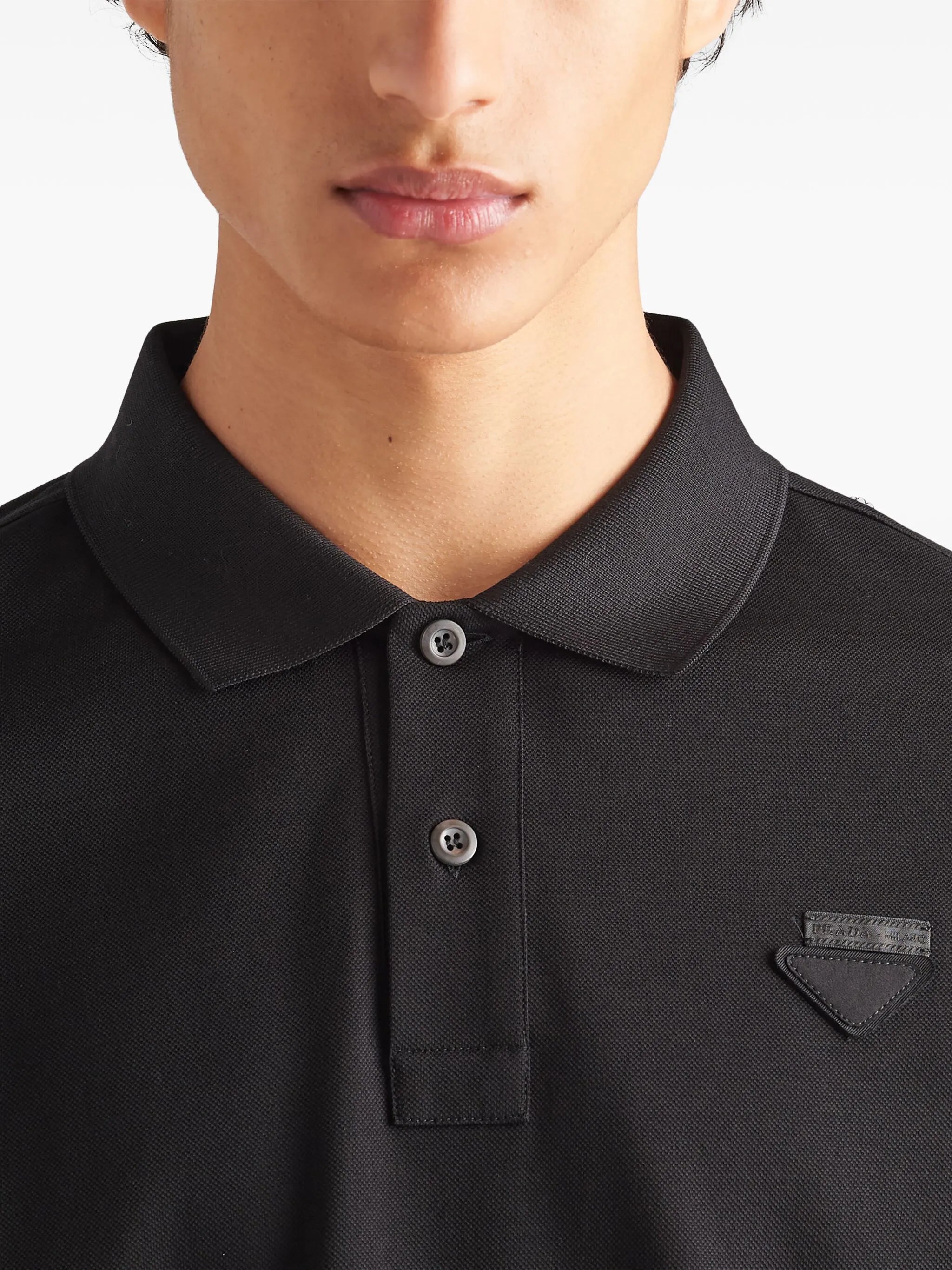 piqué short-sleeve polo shirt