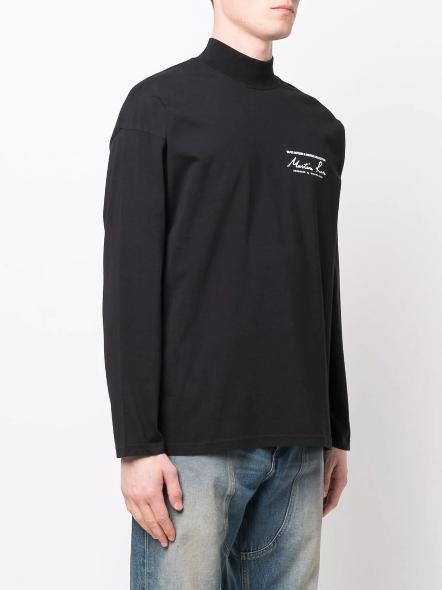 logo-print mock-neck T-shirt