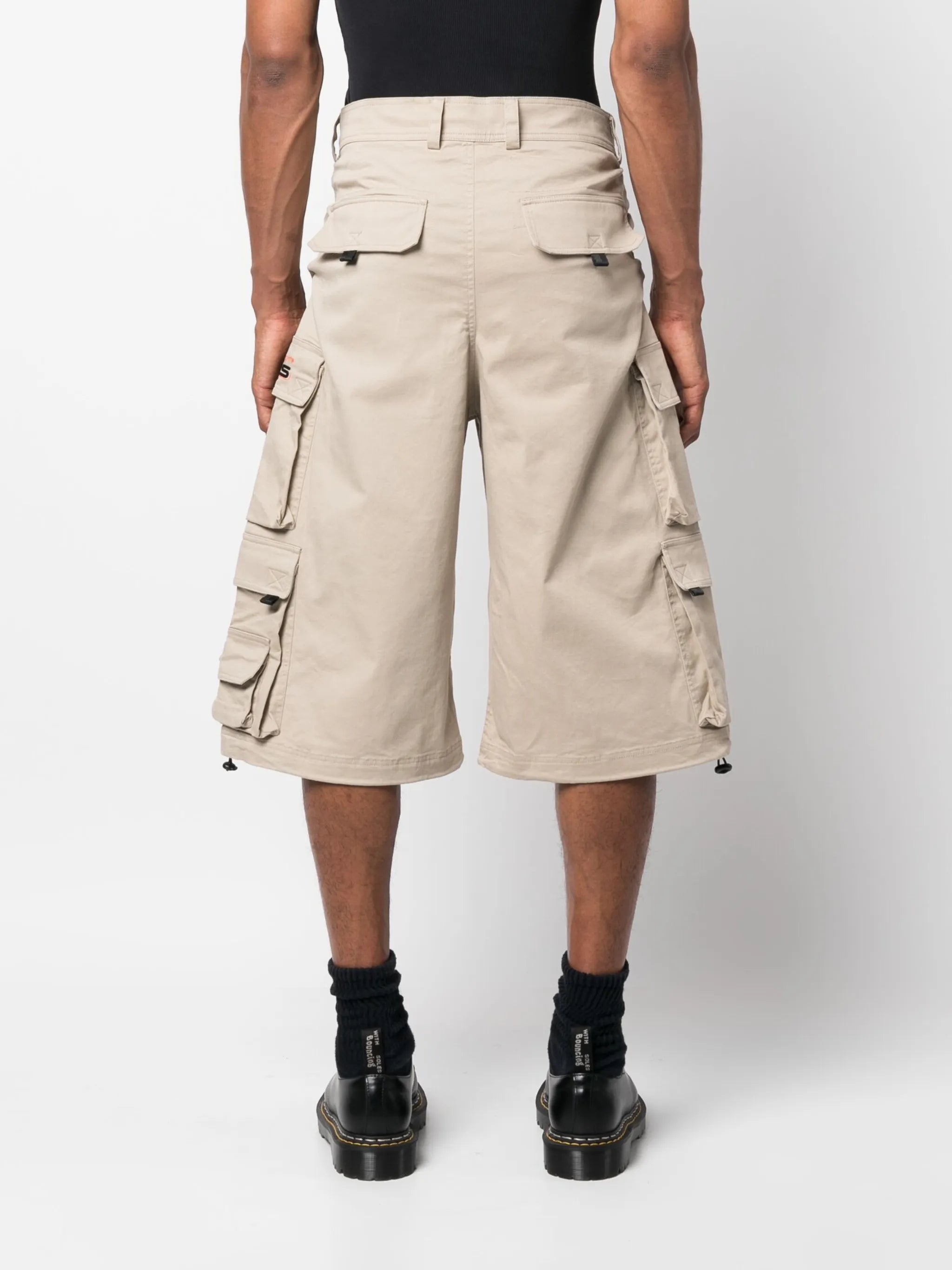 MARTINE ROSE WIDE LEG PULLED CARGO SHORT BEIGE 