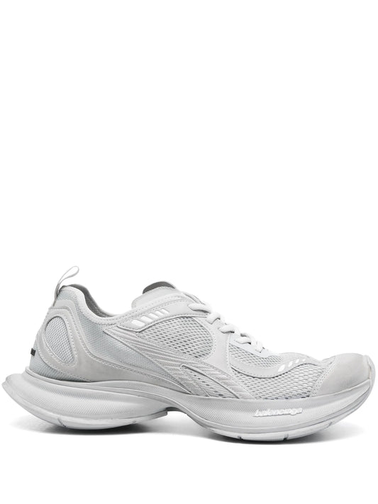 Circuit sneakers