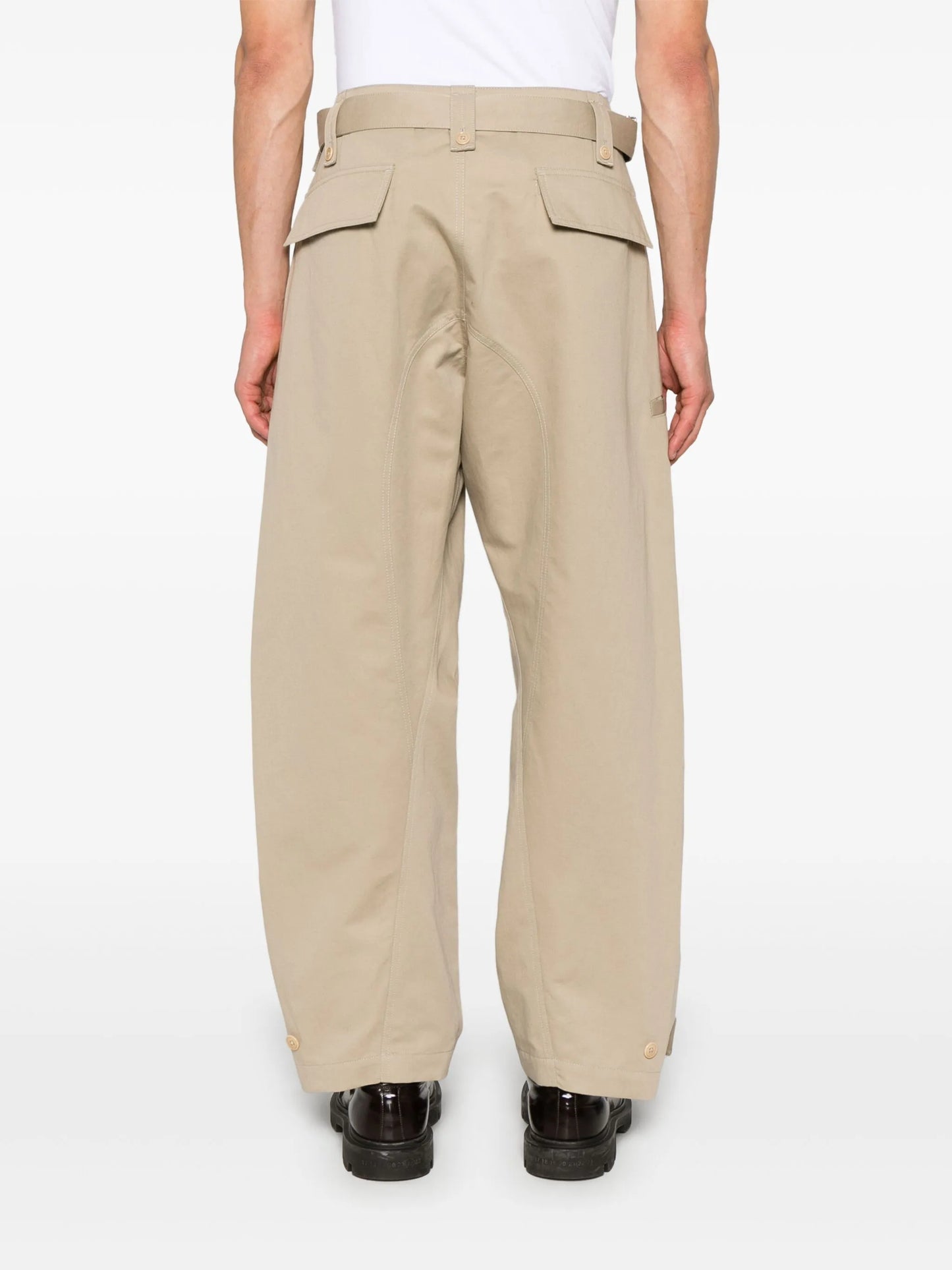 Twisted trousers