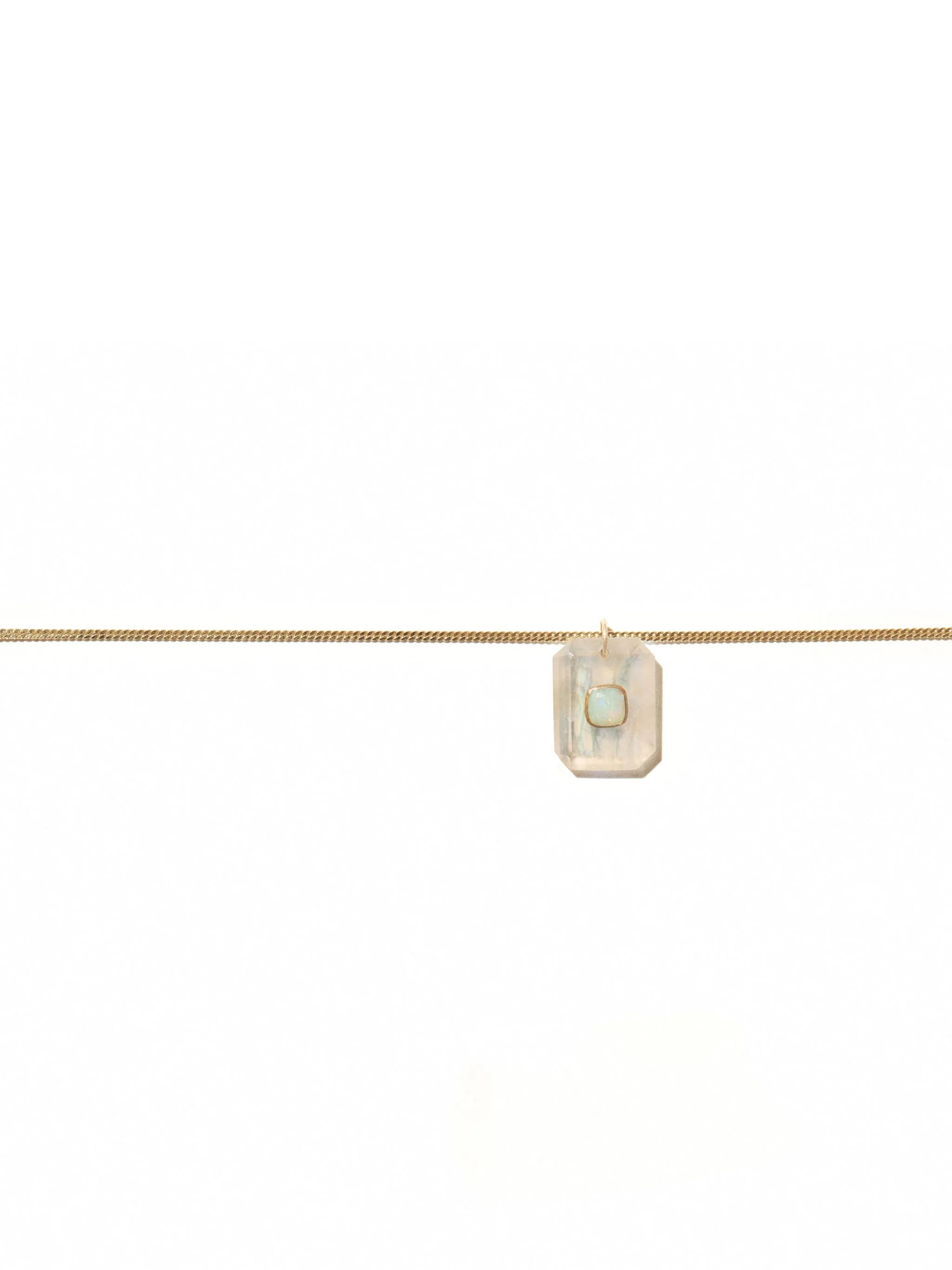 9kt yellow gold Anton moonstone necklace