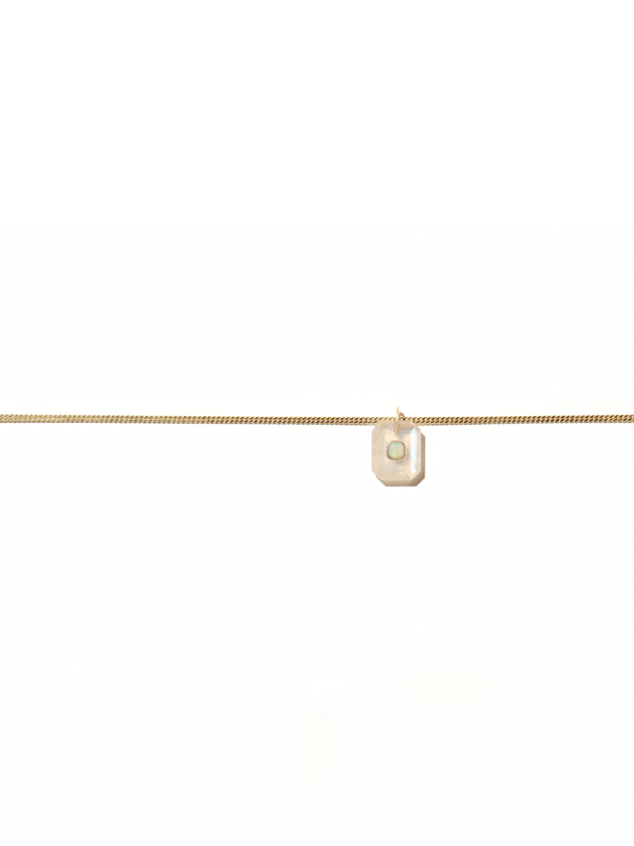 9kt yellow gold Anton moonstone necklace