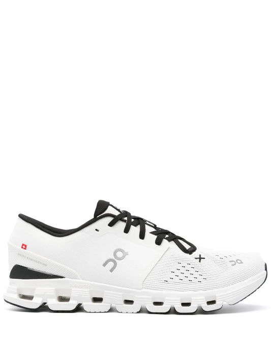 Cloud X 4 sneakers
