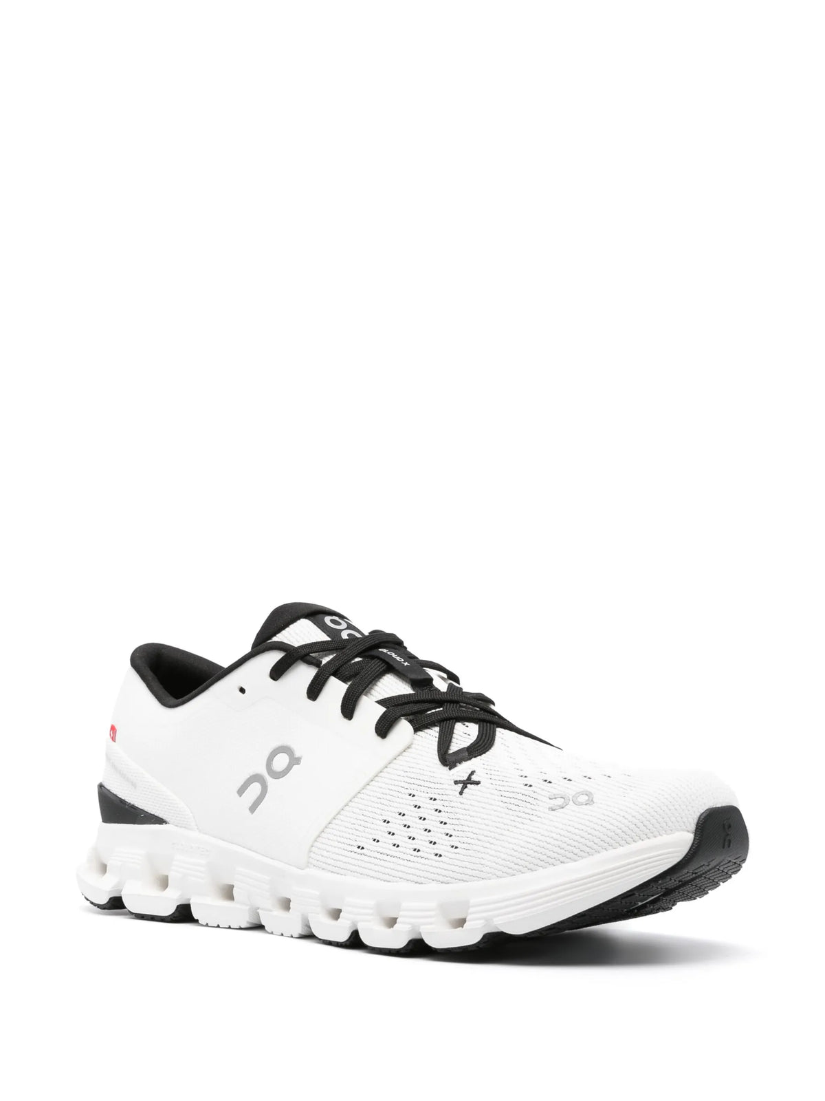 Cloud X 4 sneakers