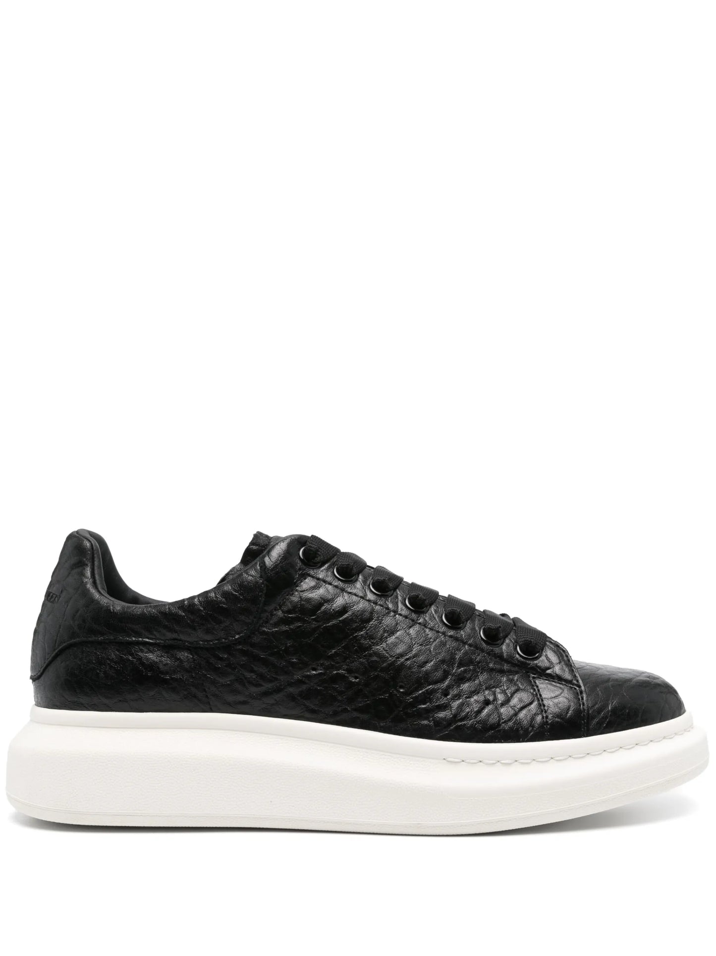 Oversized sneakers