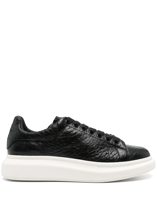 Oversized sneakers
